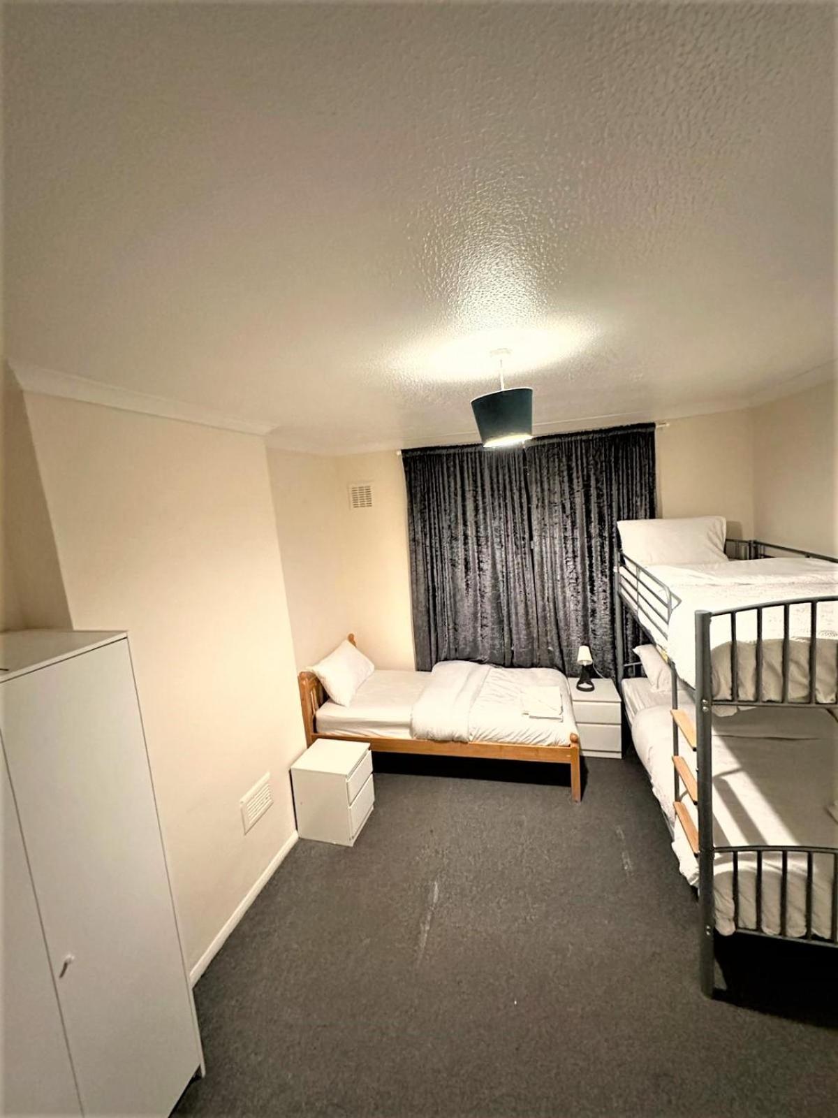 Apartamento Beautiful Two Bedroom Near O2 Arena