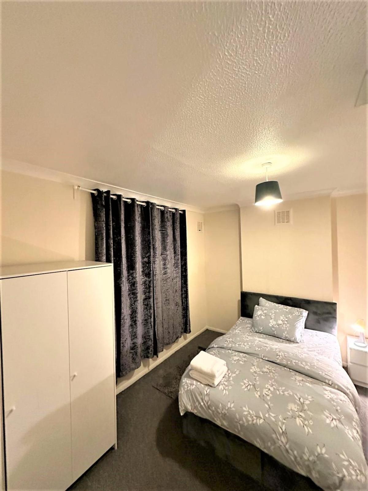 Beautiful Two Bedroom Near O2 Arena Apartamento *