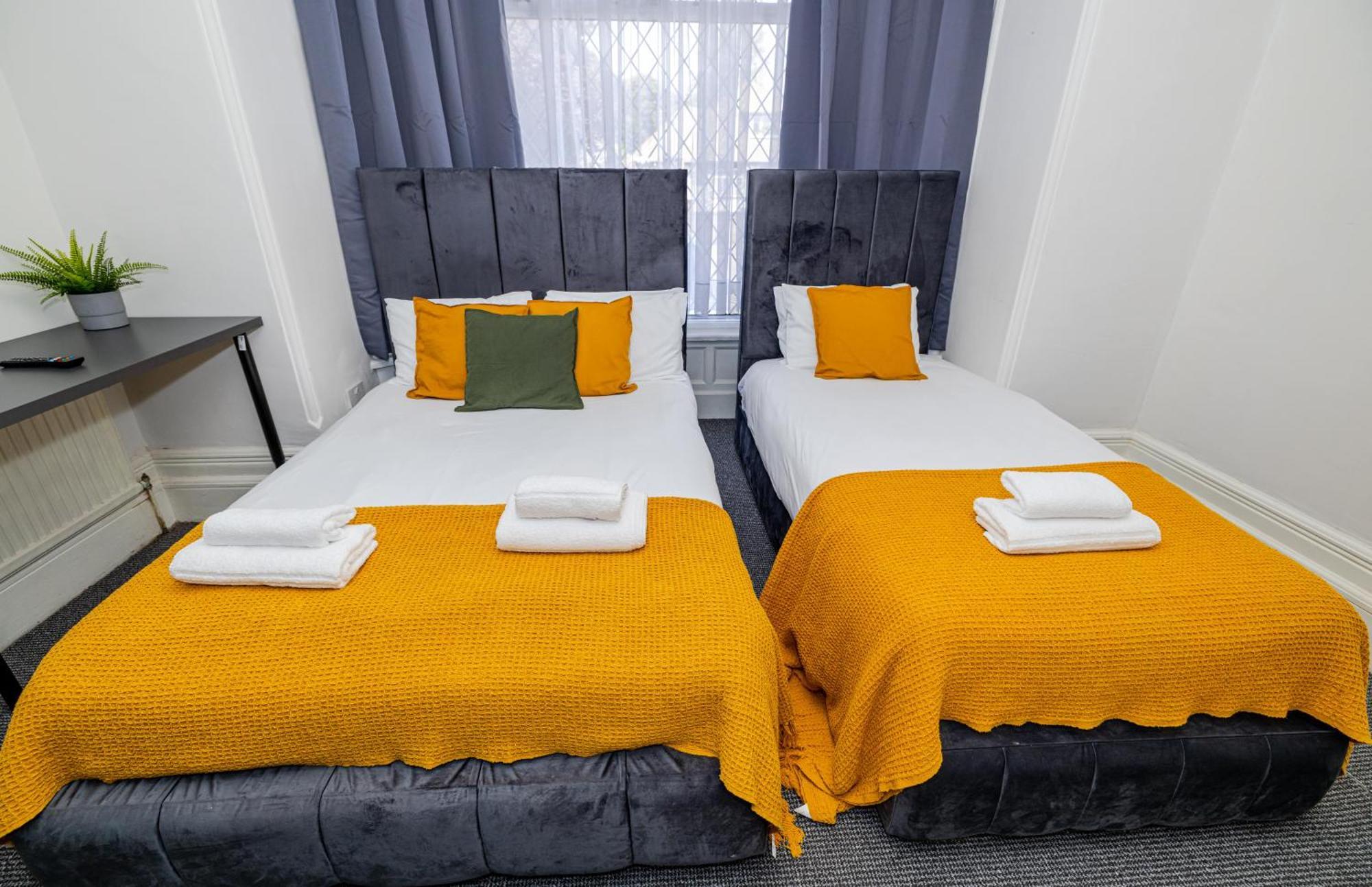 Hotel Woodford London