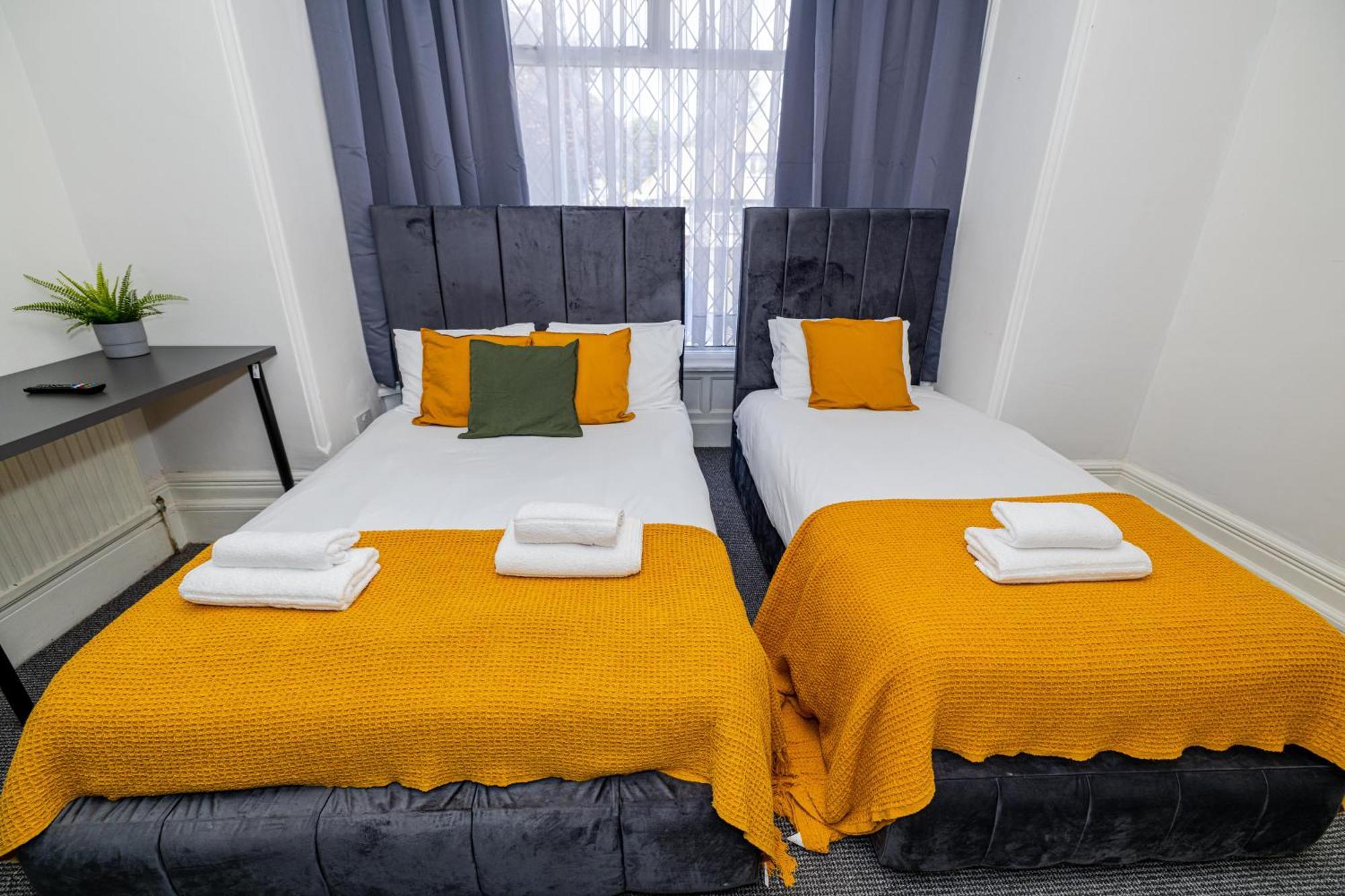 Hotel Woodford London
