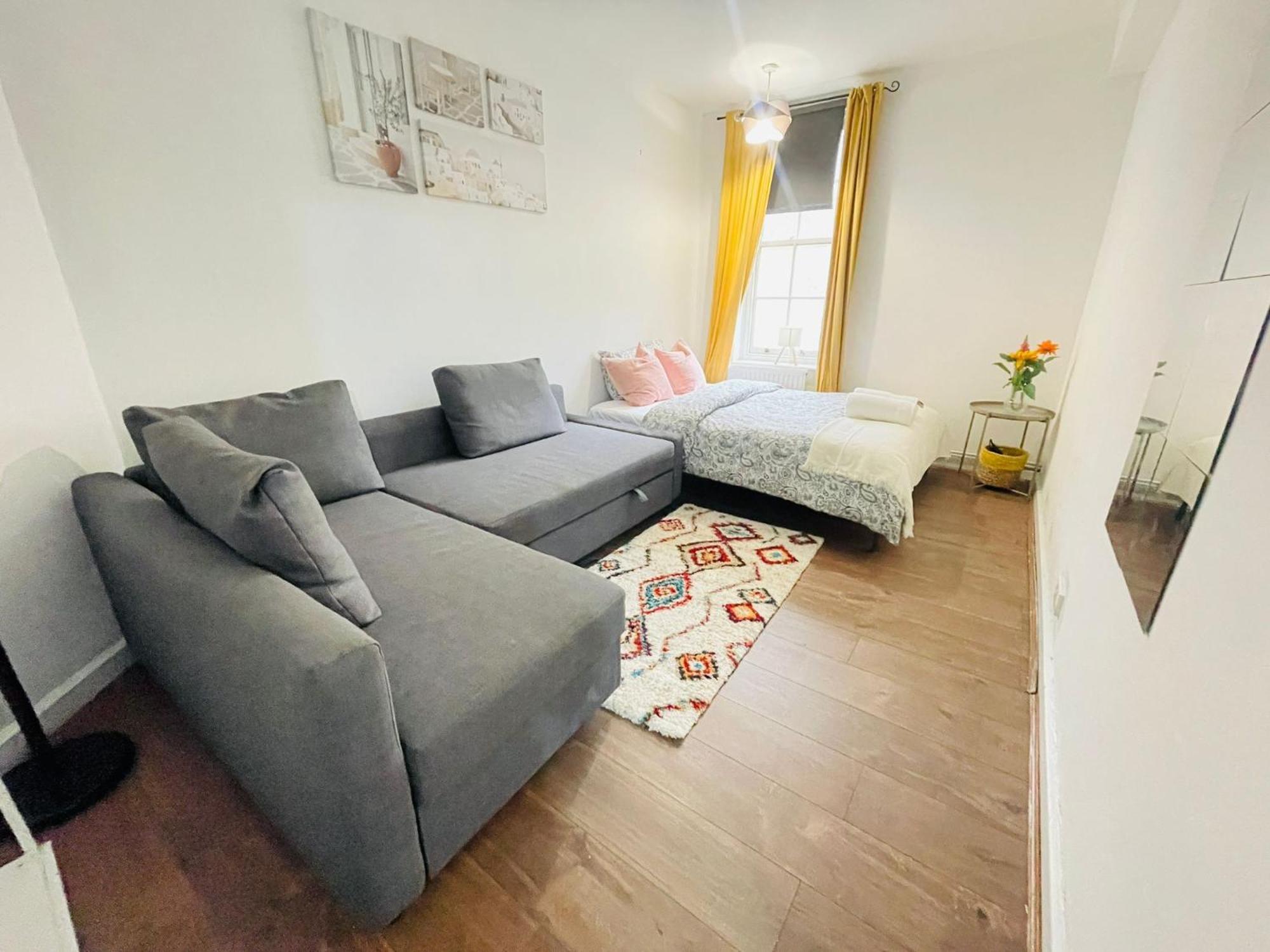 Shoreditch Near Tower Bridge Apartment London