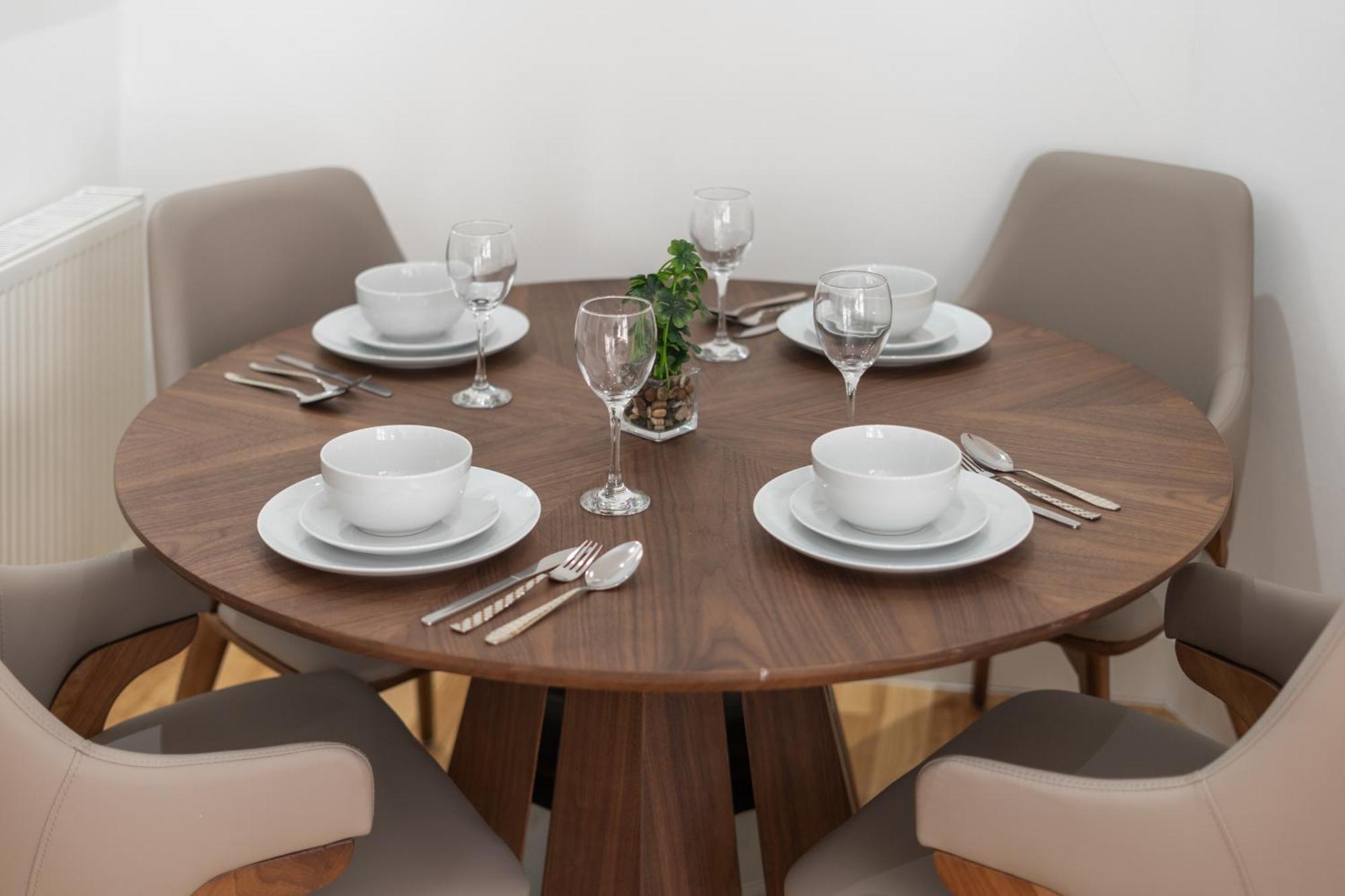 Stylish And Modern In Vibrant Soho Unbeatable Location Wdg Londres