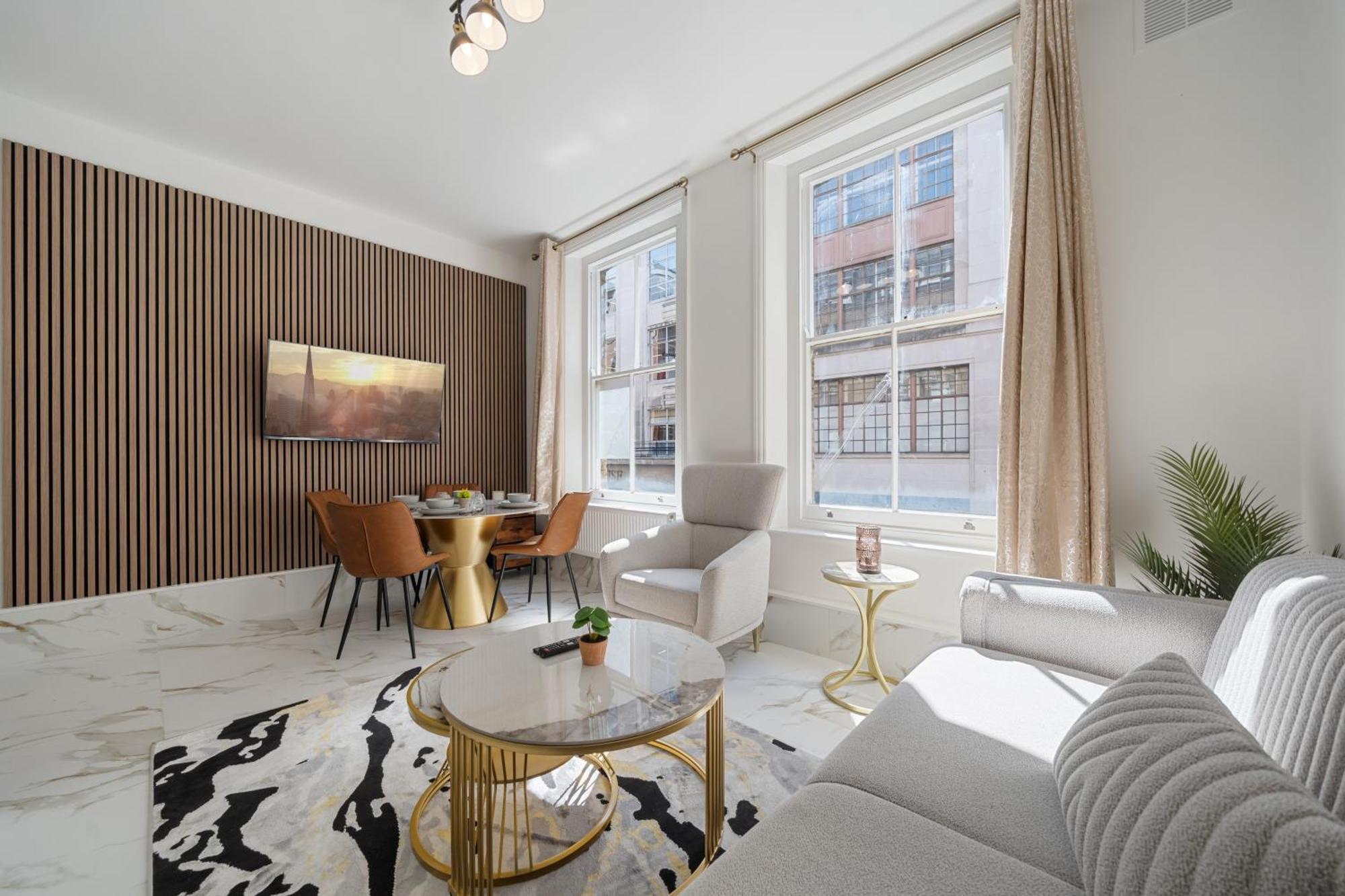 Stylish And Modern In Vibrant Soho Unbeatable Location Wdg * Londres