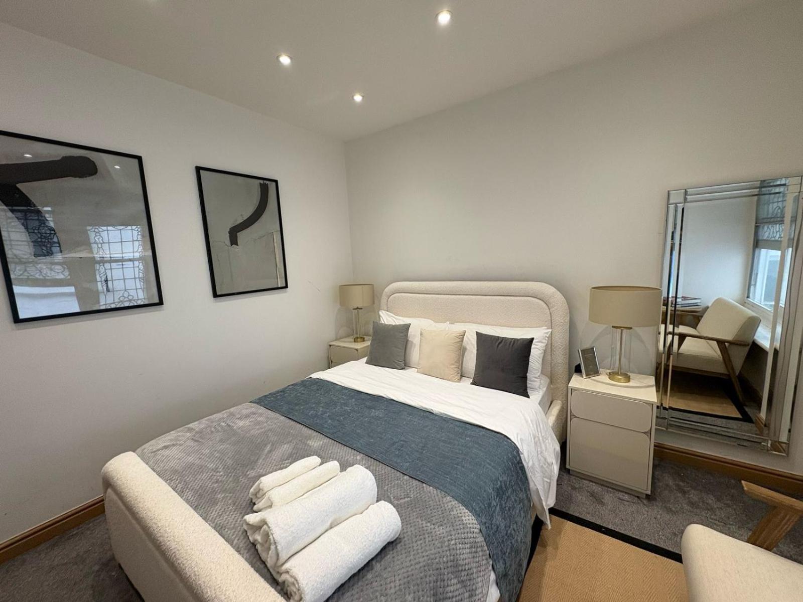 Estatesmen Mayfair Bond Street Flat Apartment *
