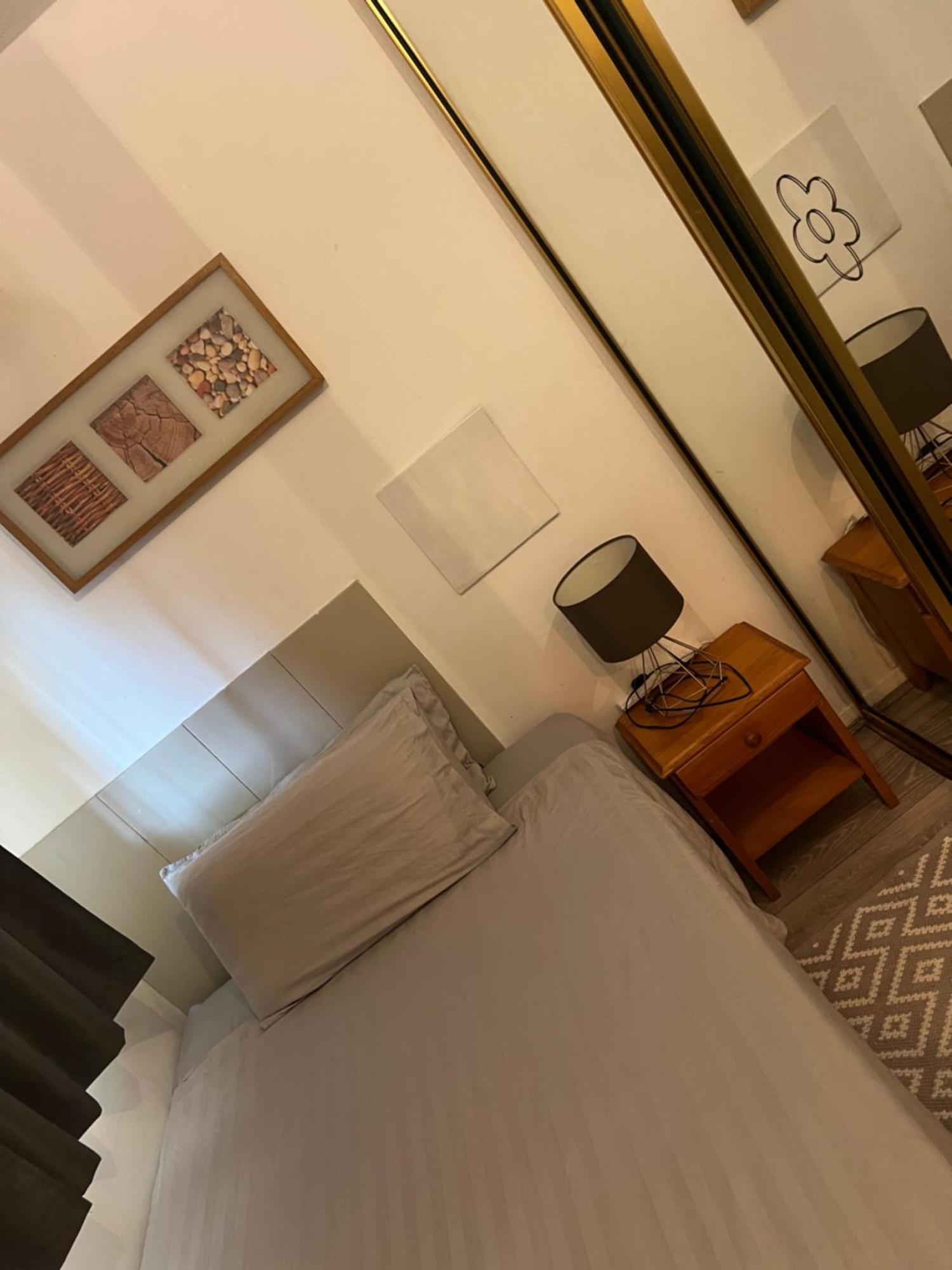 Shekinah House In Homestay *