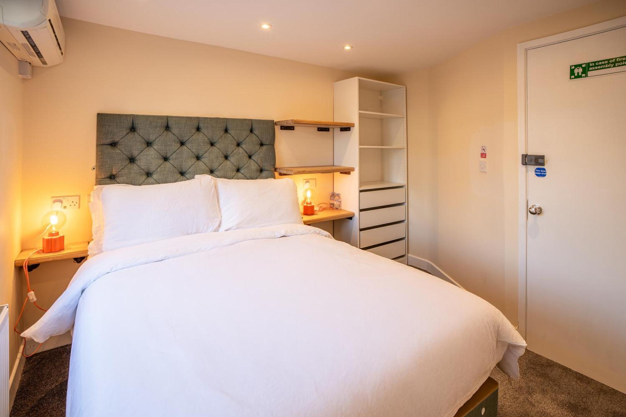 82a Dalston Lane Terrace *