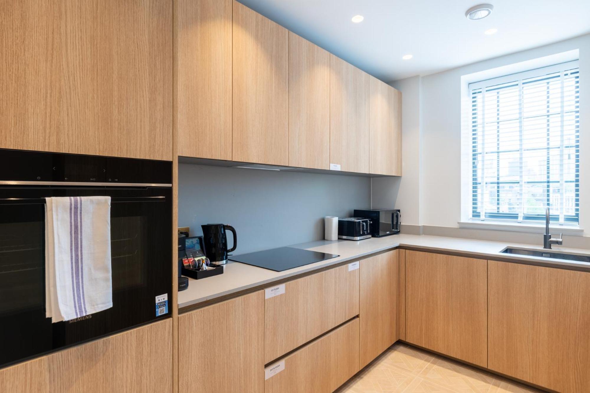 Apartment Kula Bridge London