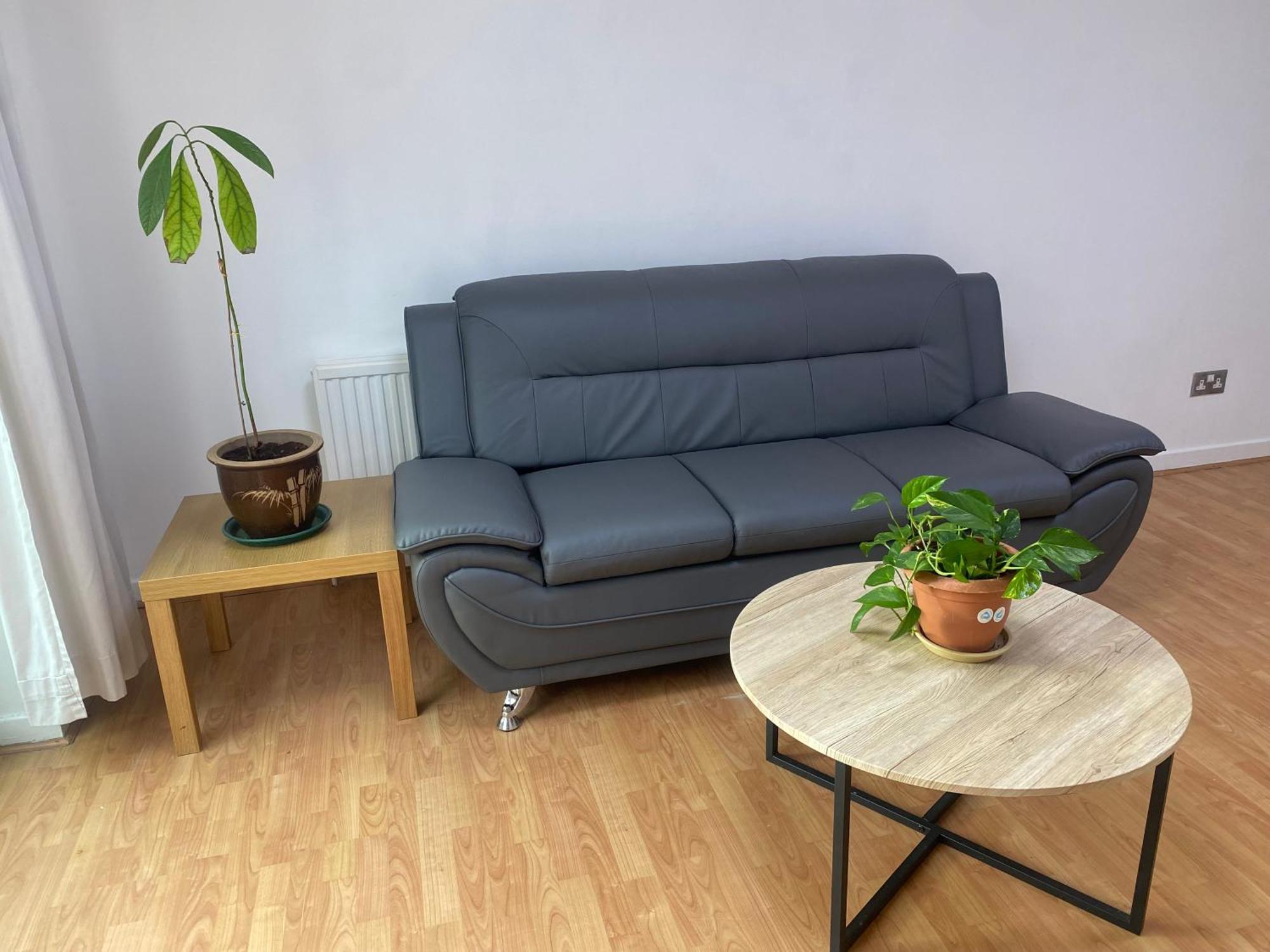 10a Saint Marys Road *