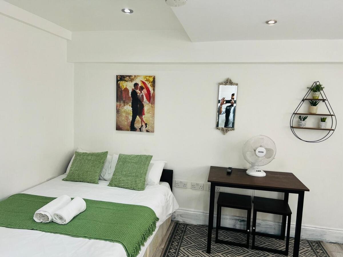 Flat In * London