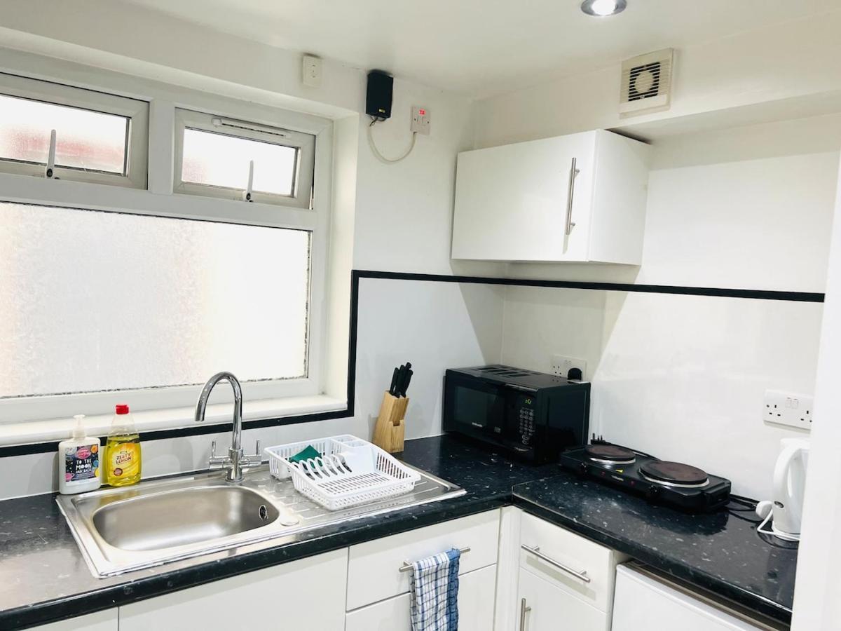 Flat In Apartment London