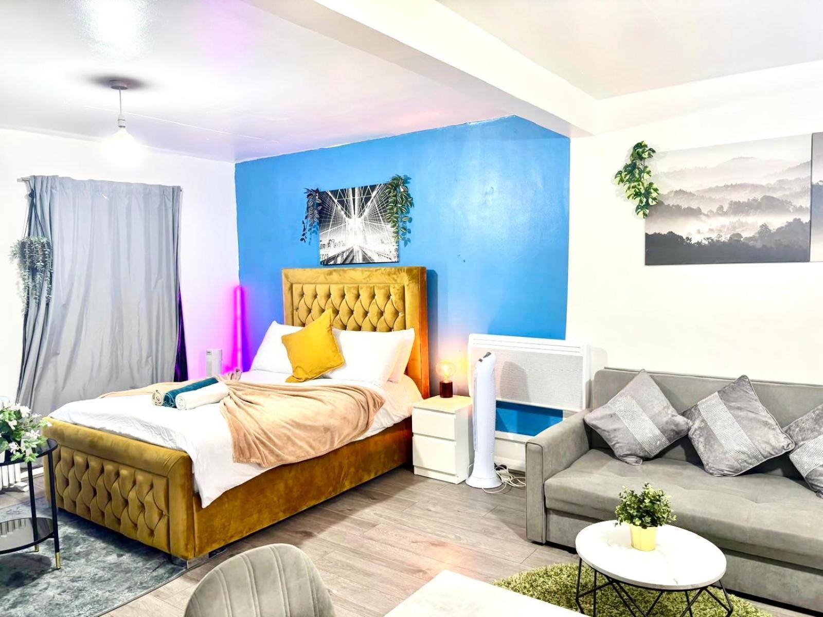 New Deluxe Apt-2 * Londres