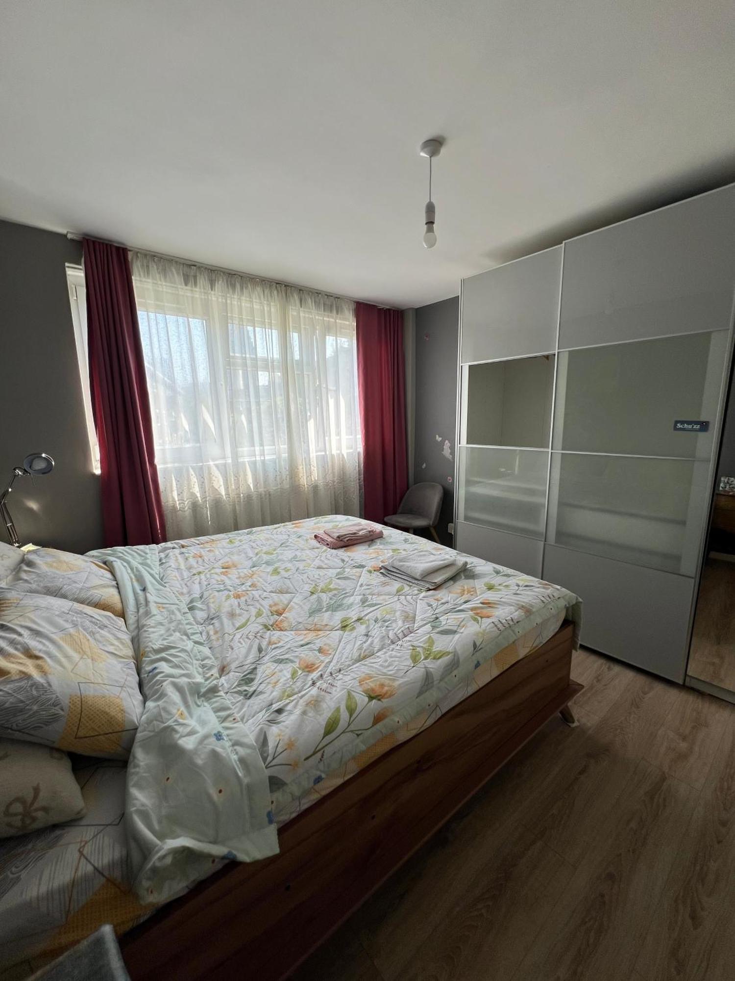 Apartment One Bed Flat In Centre Of *