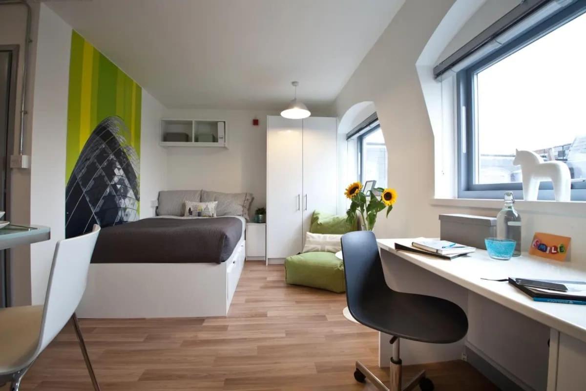 For Students Only Olib Student Accommodation London London