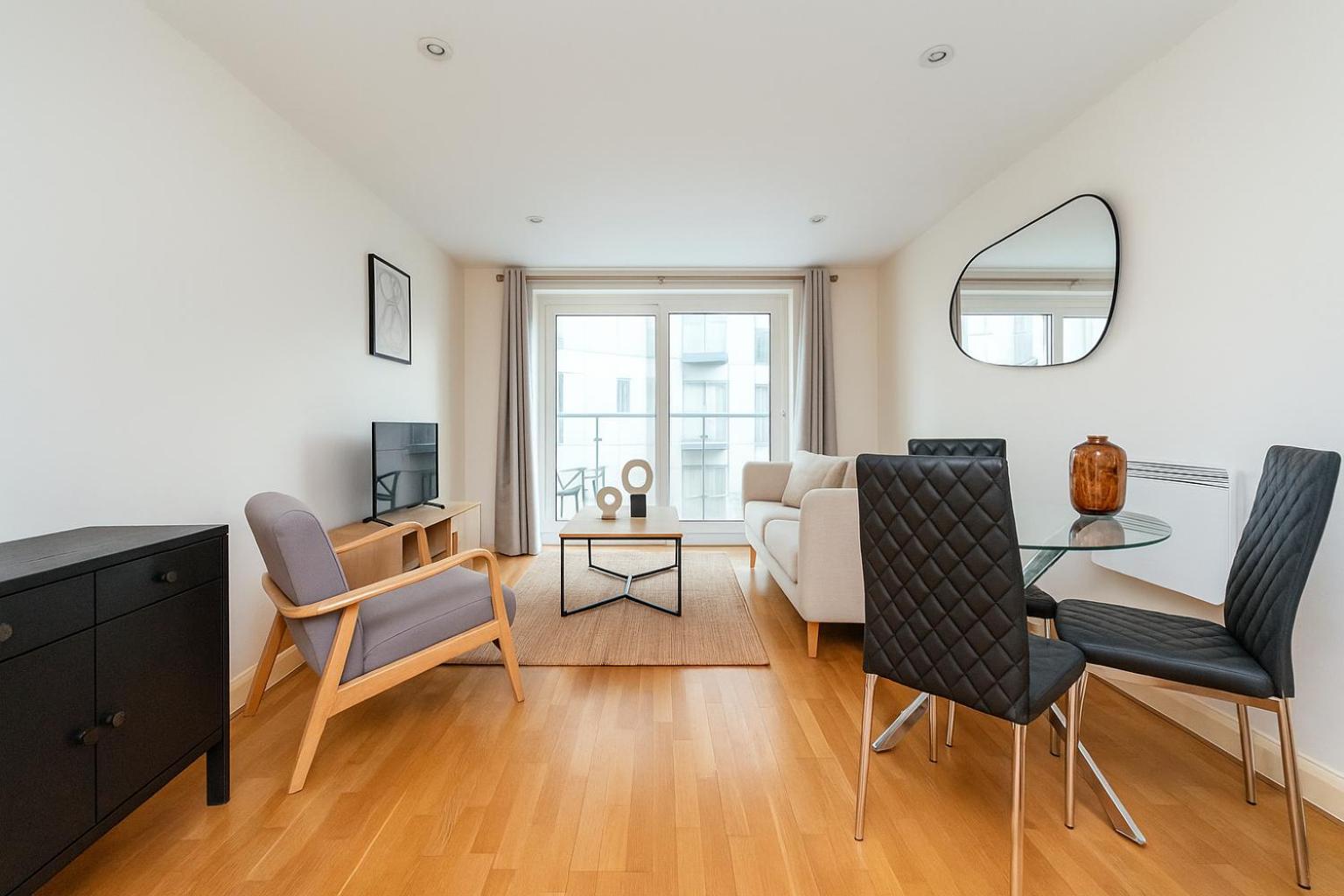 Modern Flat On Tower Bridge Road - Walk To Borough Market Apartment London