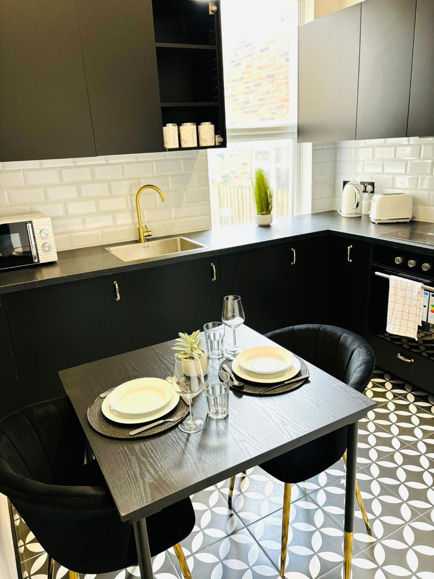 Etta's House - No 31 - A Cozy Urban Escape * London