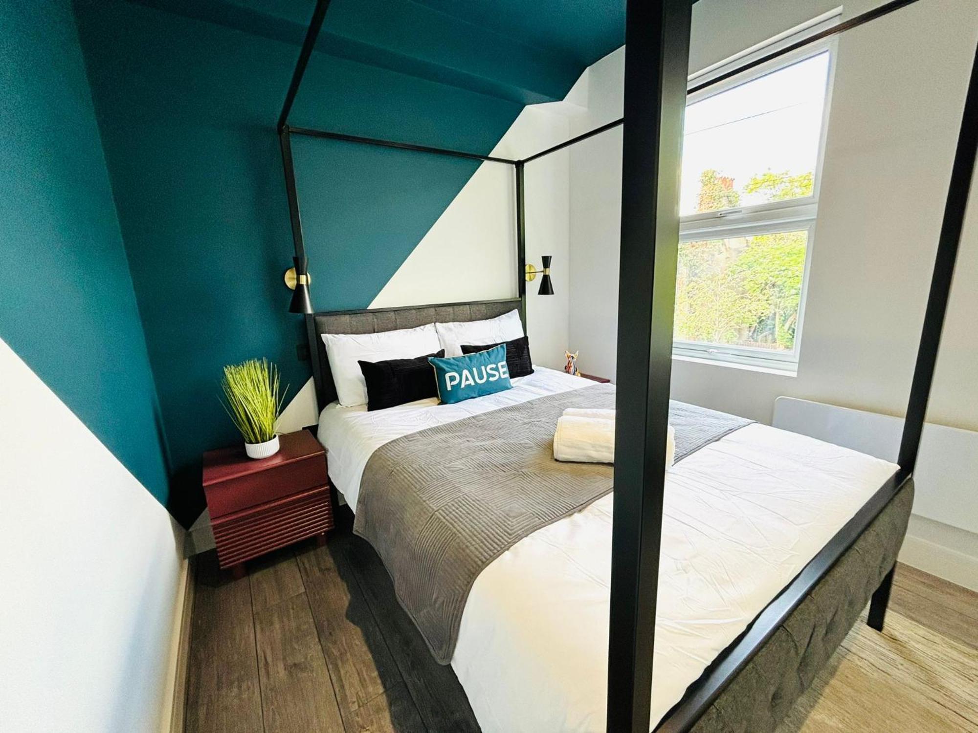 Etta's House - No 31 - A Cozy Urban Escape *