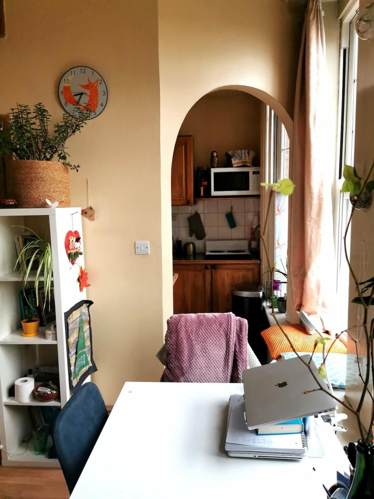 Cozy En-suite - Bright, & London