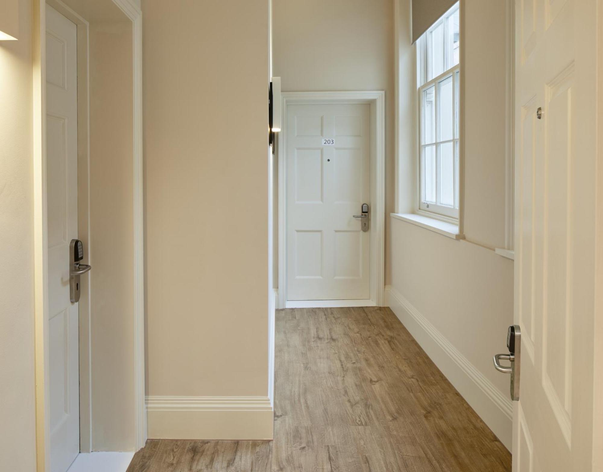 Apartment Master Cannon London