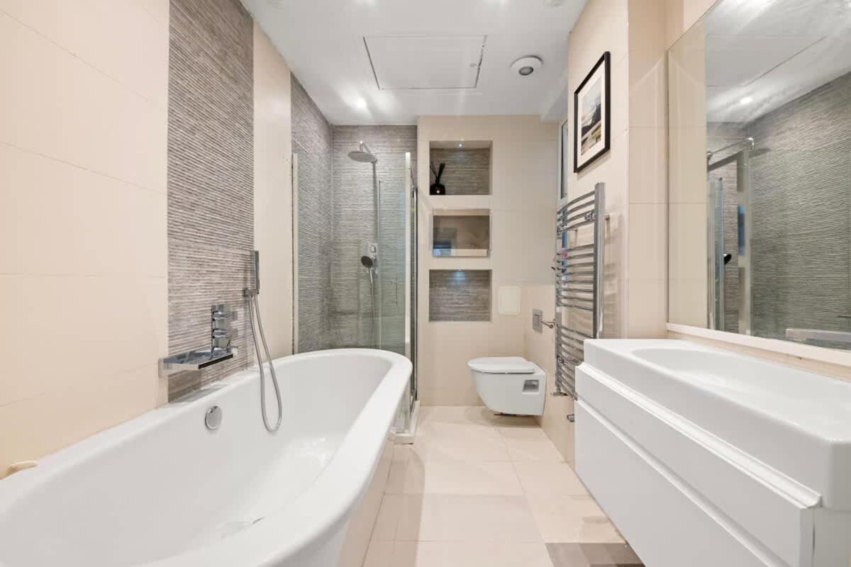 Apartment Sg, Knightsbridge With Garden Terrace By Harrods