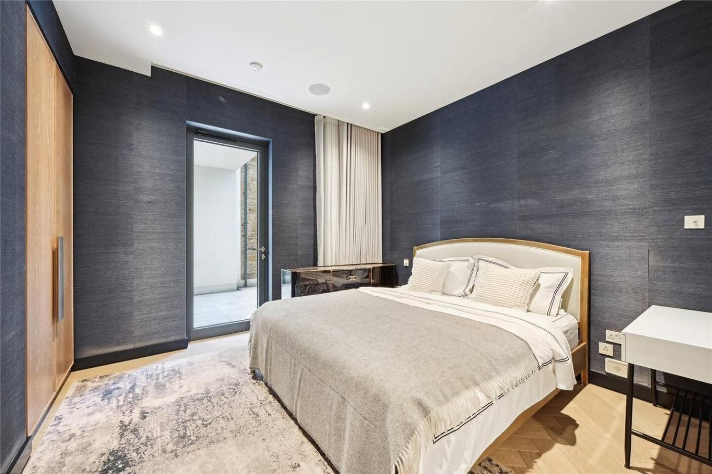 Homestay Holland Park 3 Bedroom Apartment London