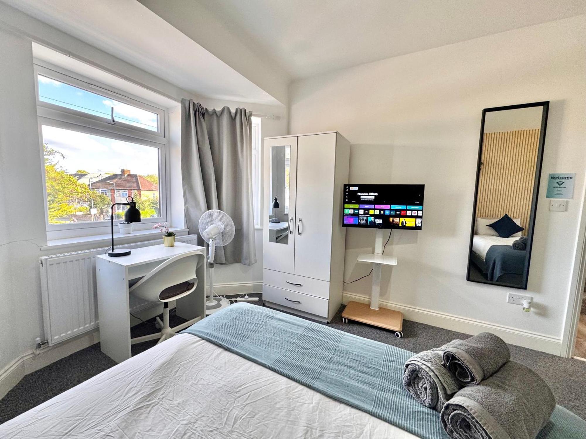 Apartment Convenient 2-bed 30min To London