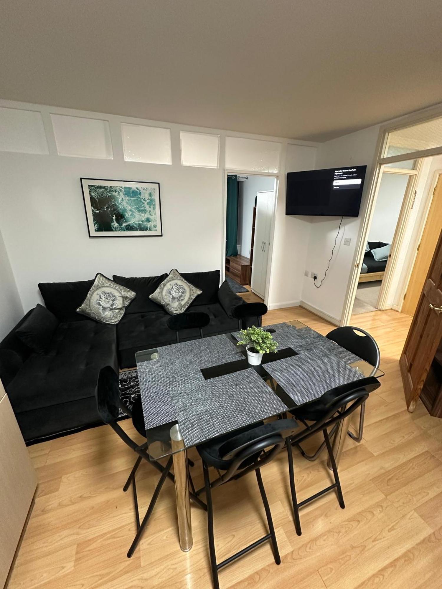 Magnificent Luxurious For 6ppl In Stratford - 6mins Walk To Stratford Station Apartment London