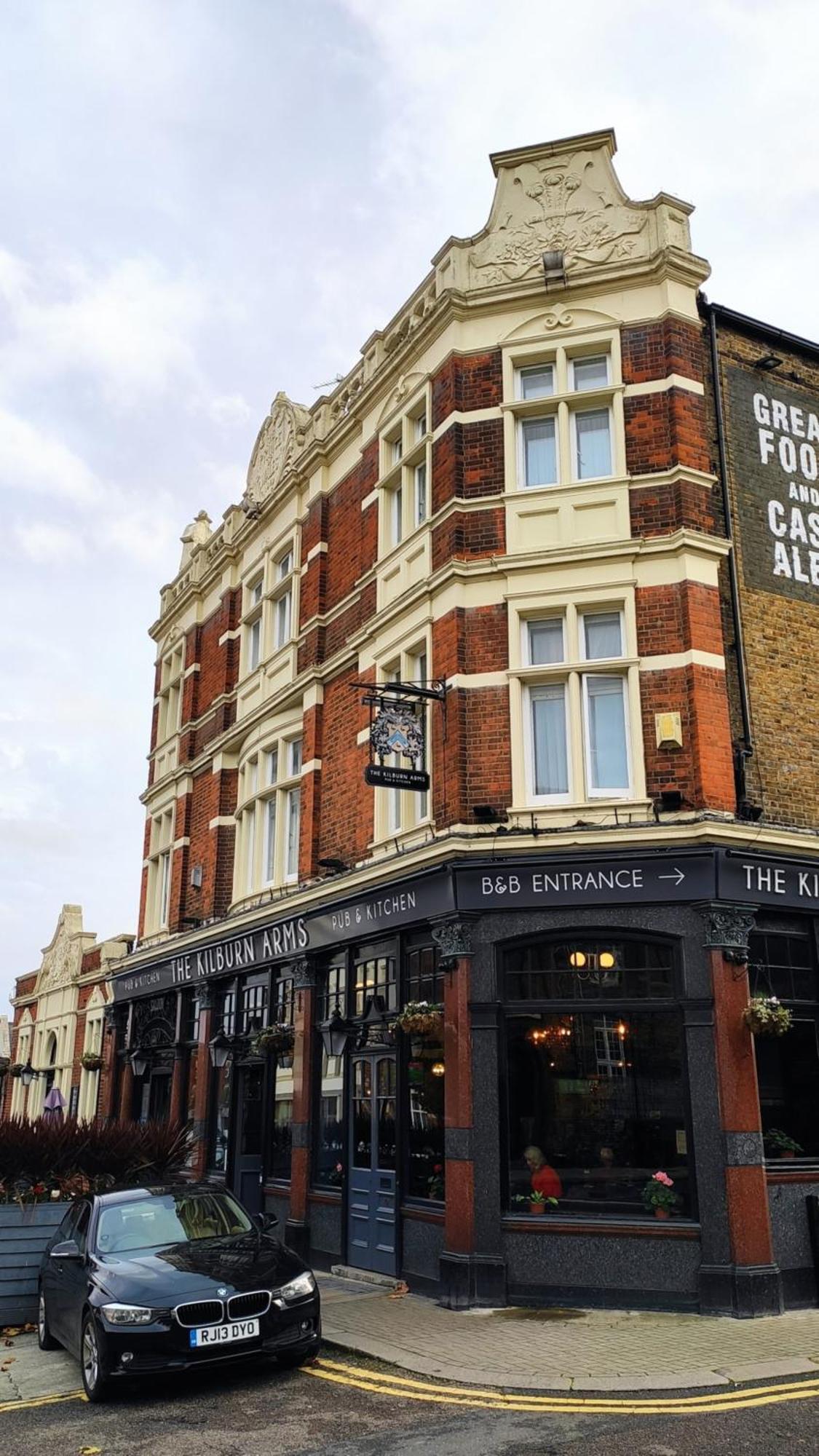 Oyo The Kilburn Arms 3* London