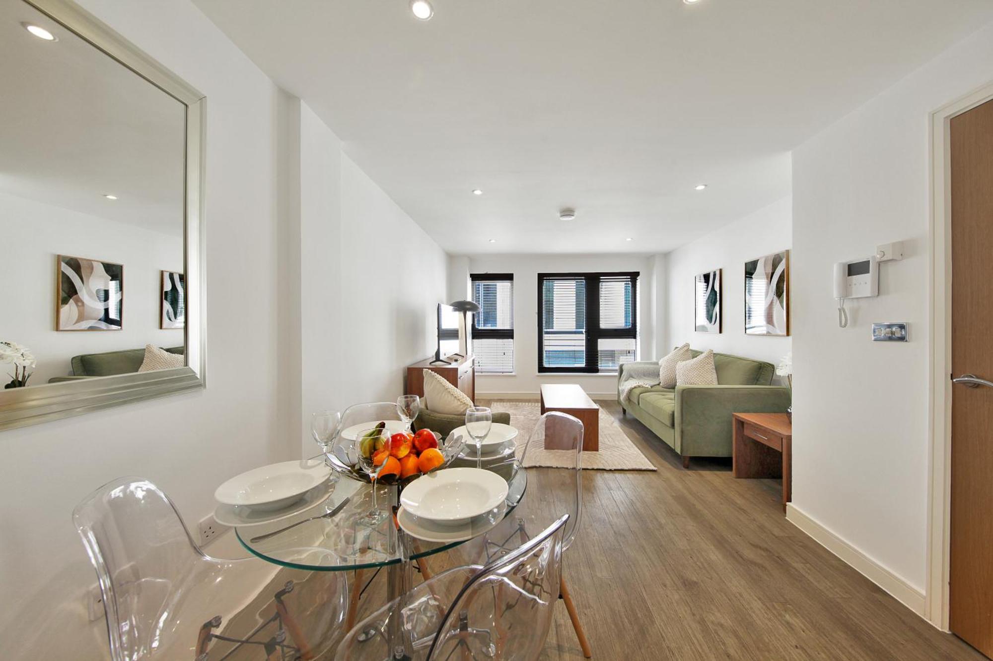 Apartment 2 Bed Executive Next To Liverpool Street Free Wifi By Aparts *