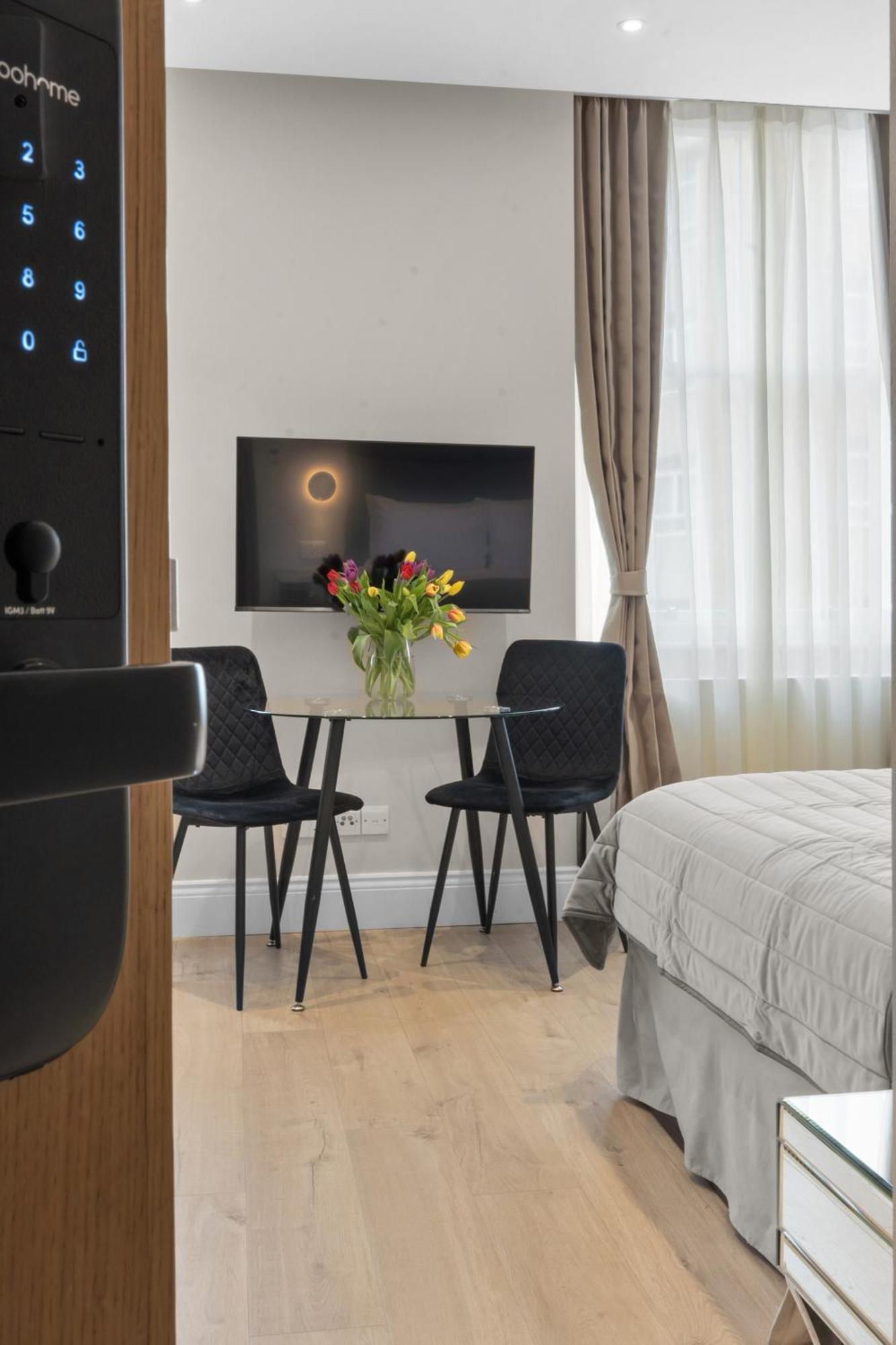 Cleveland Residences Russell Square * London