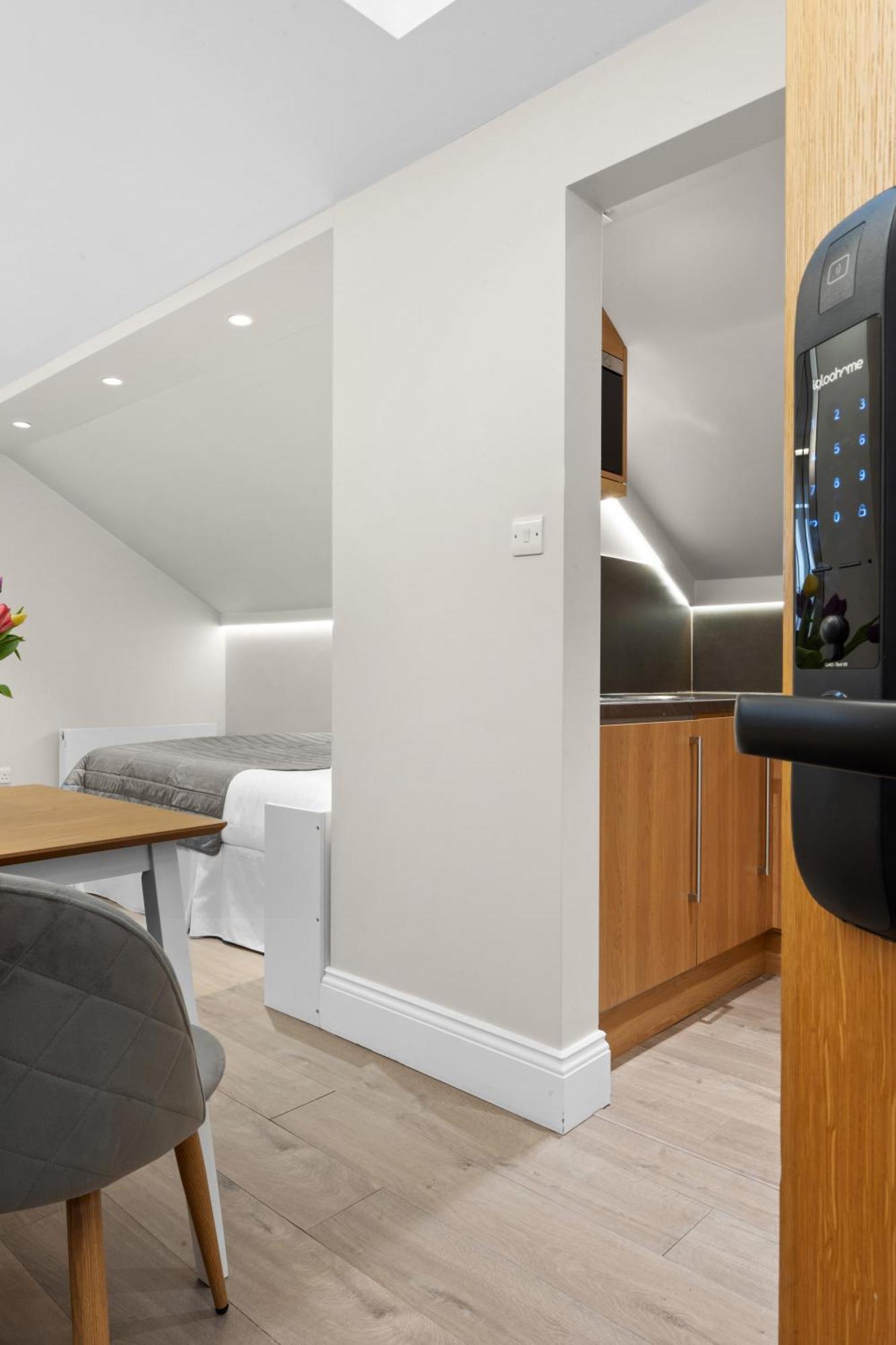 Cleveland Residences Russell Square * London
