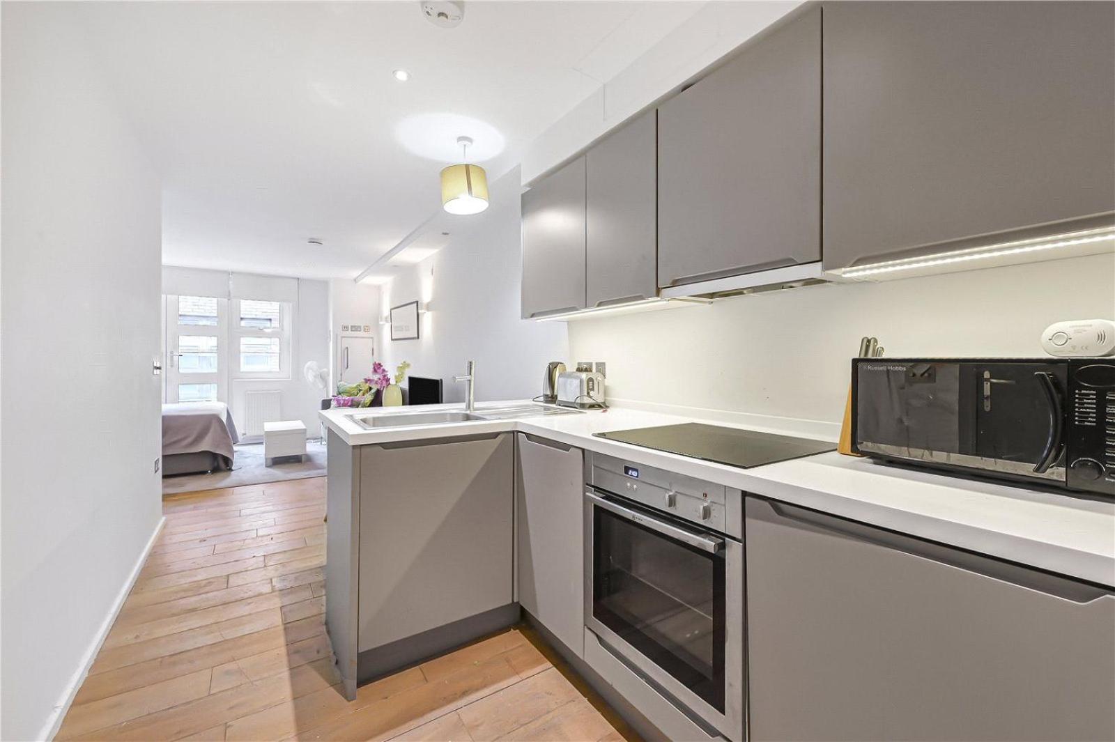 Mysquare Elegant Serviced Near Camden Road Apartment