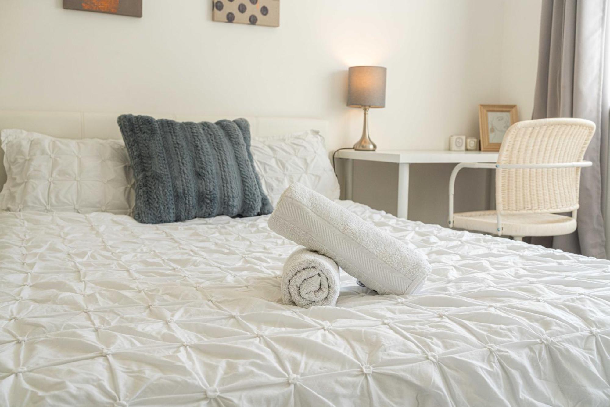 Newly Renovated 2-Bed, 2-Bath Edwardian Home In Paddington, Just Mins Walk To Hyde Park, Lancaster Gate, Kensington Gardens, Little Venice, And The West End, Zone 1 Londres
