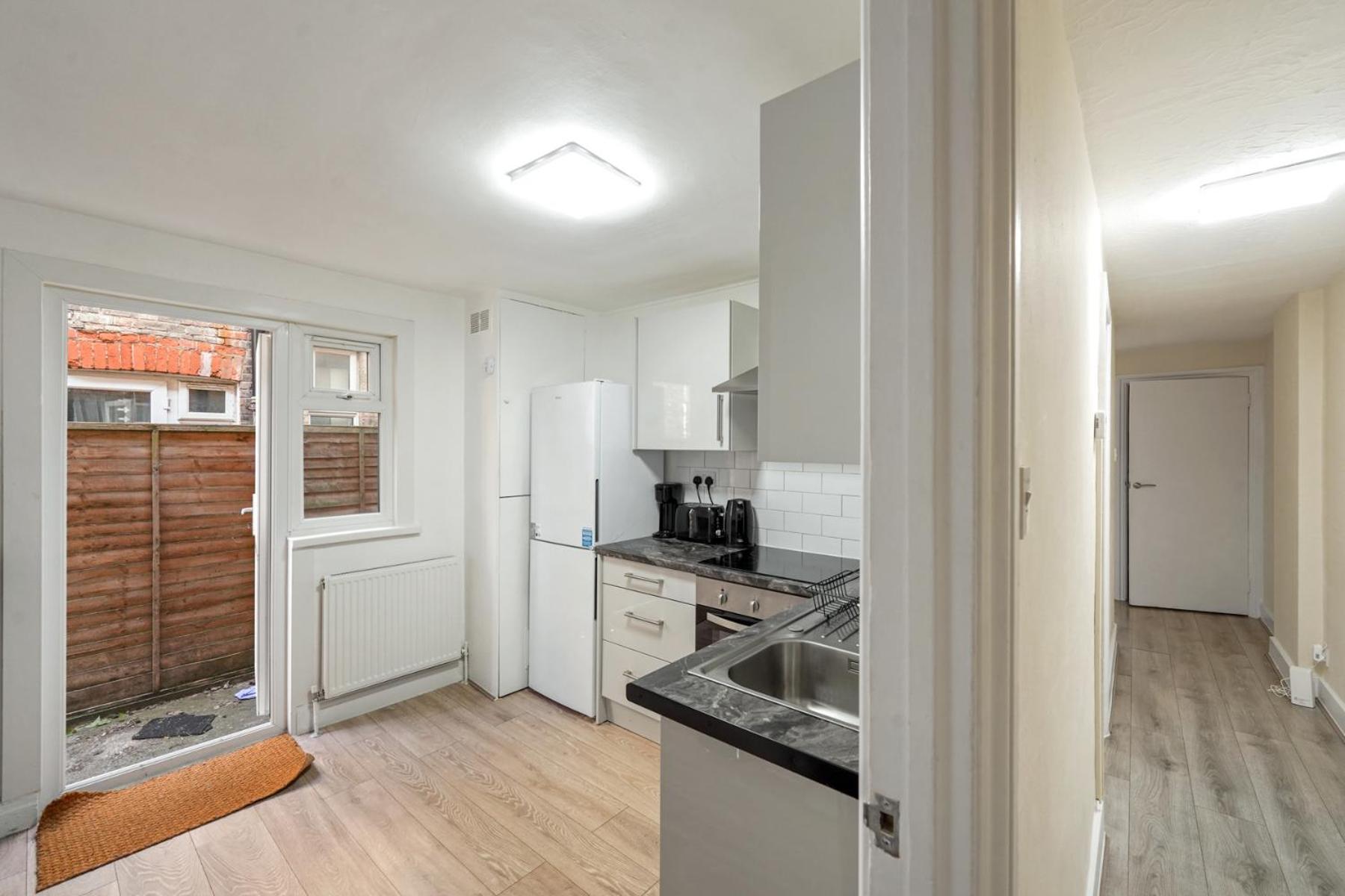 Apartment New With Large Garden *
