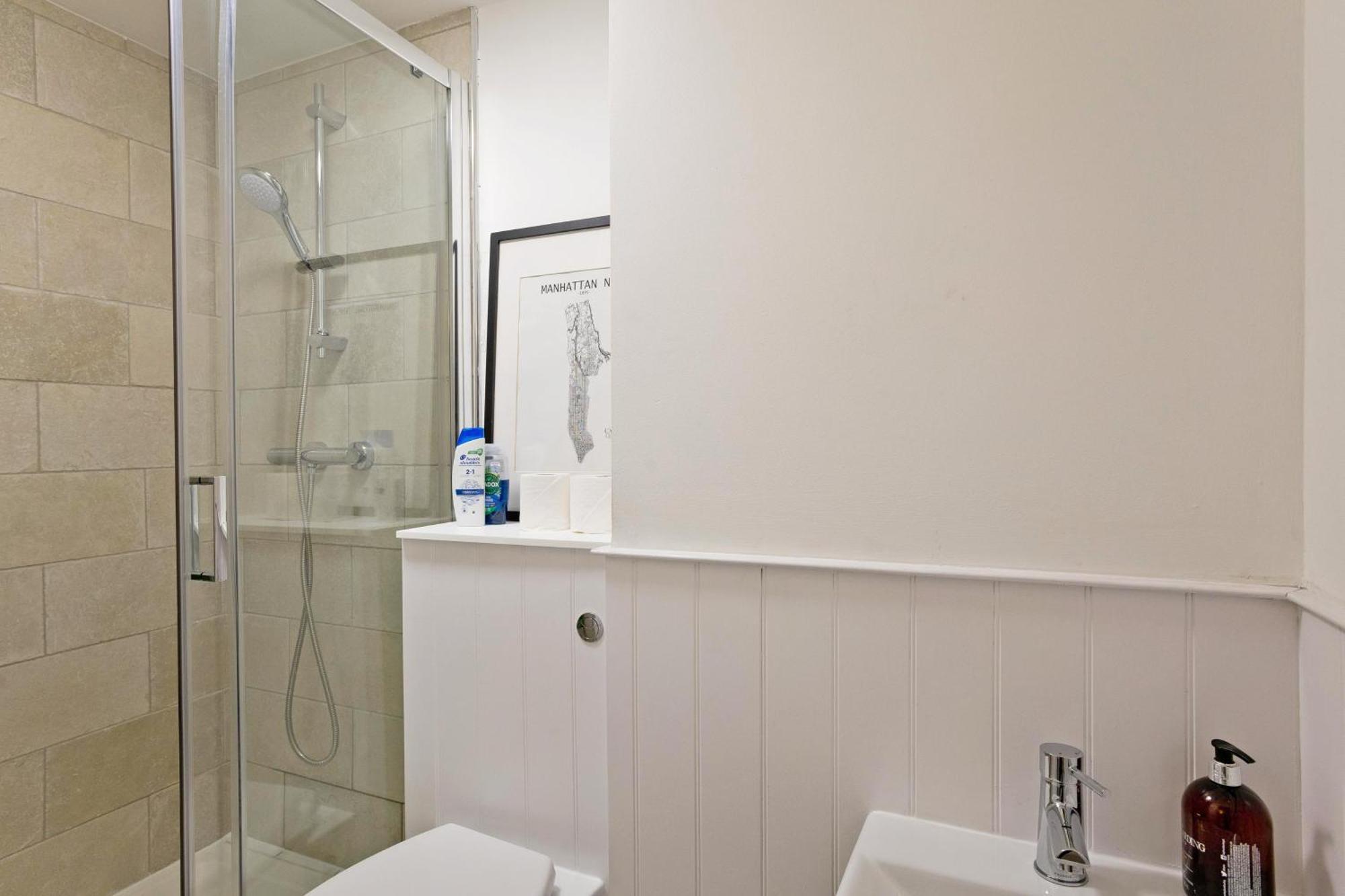 Harley Street Marylebone Stylish 2 Bedroom London