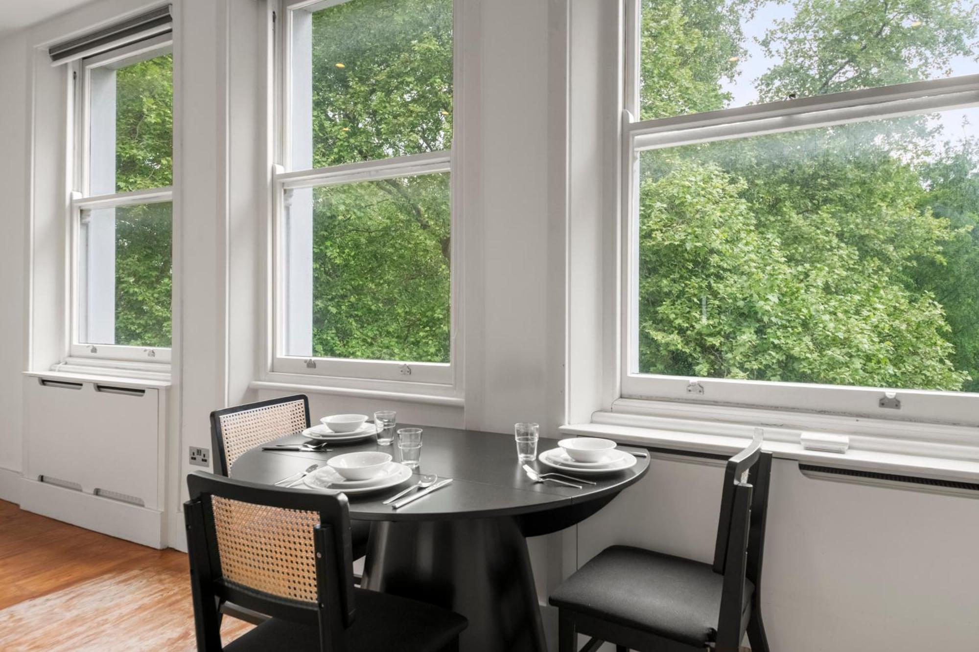Prime Kensington 2bd, 2bath Close To Harrods *