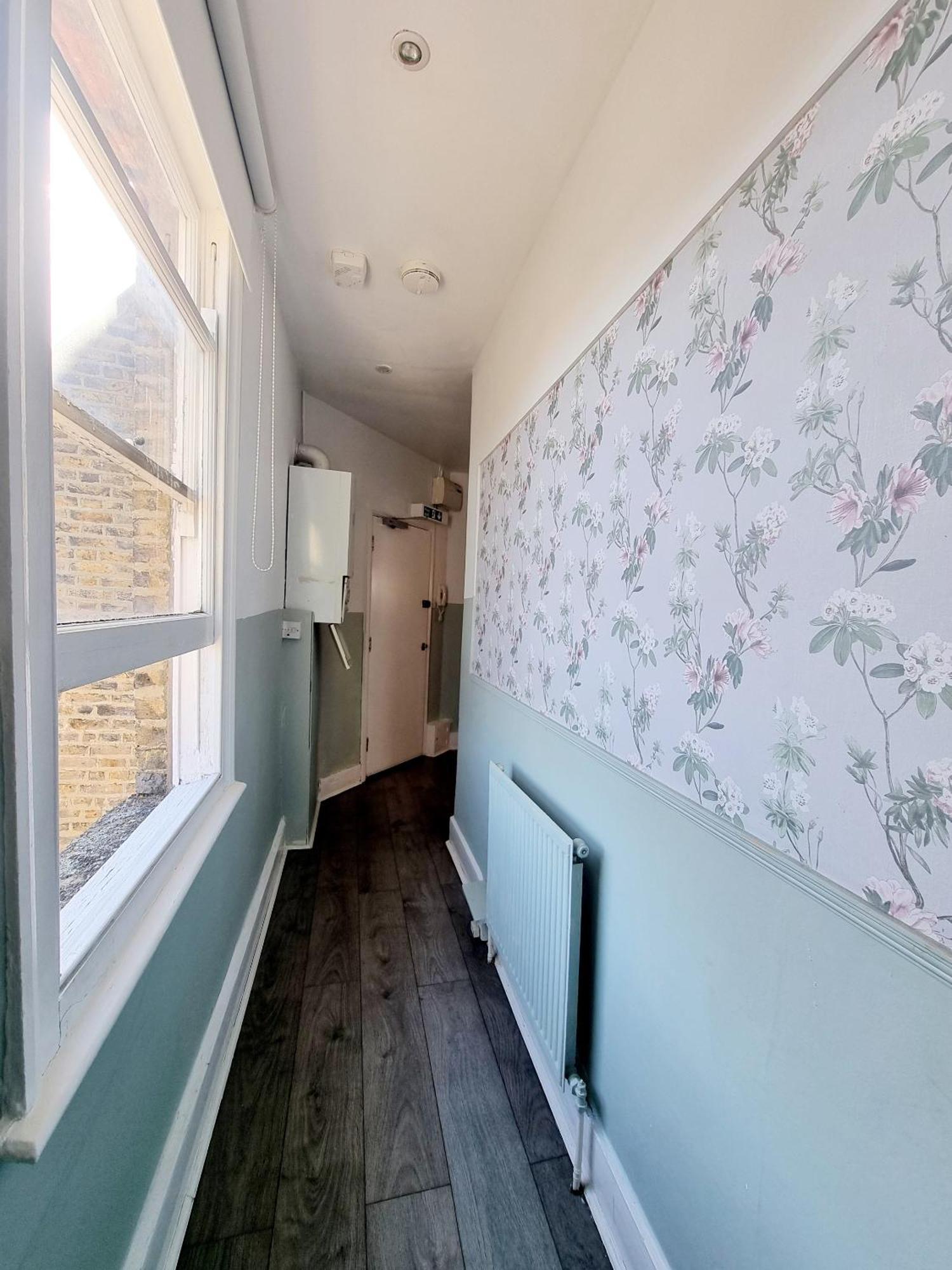 A7-top Flr 1 Bed Flat Near Elephant And Castle *