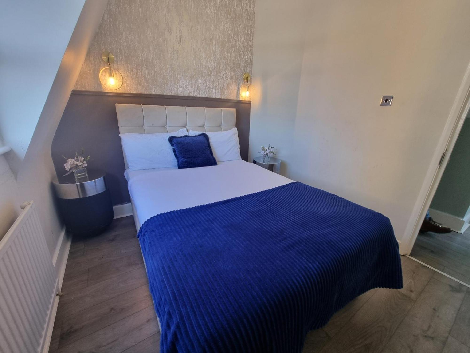 A7-top Flr 1 Bed Flat Near Elephant And Castle *