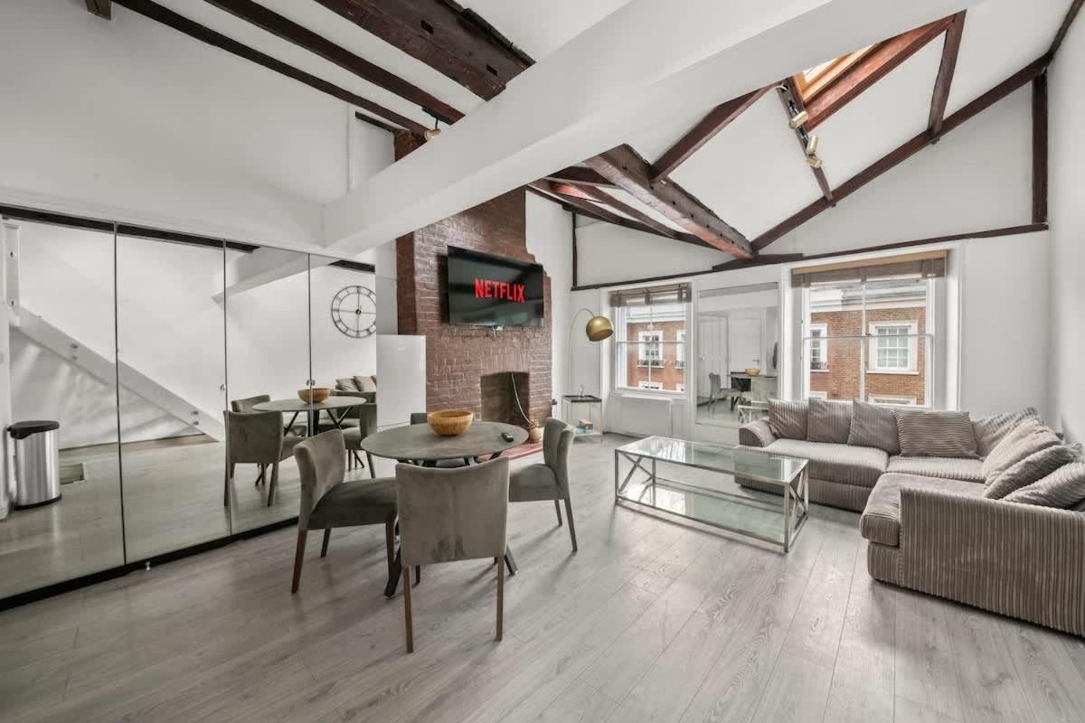 Sg, Duplex Knightsbridge By Harrods London
