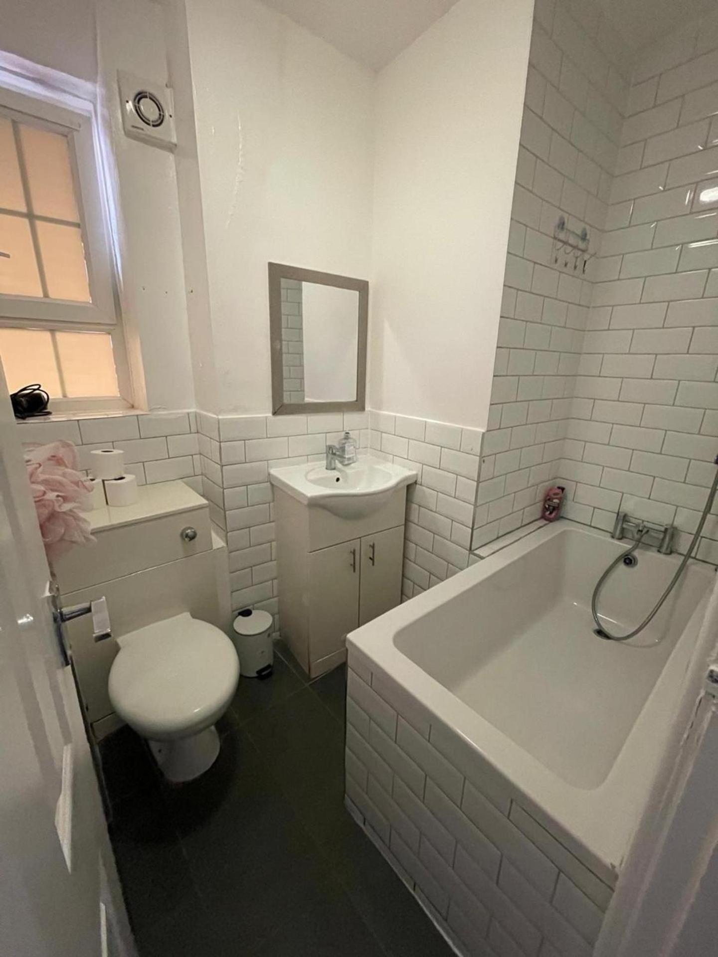Luxury With 3 Bedrooms Apartment London
