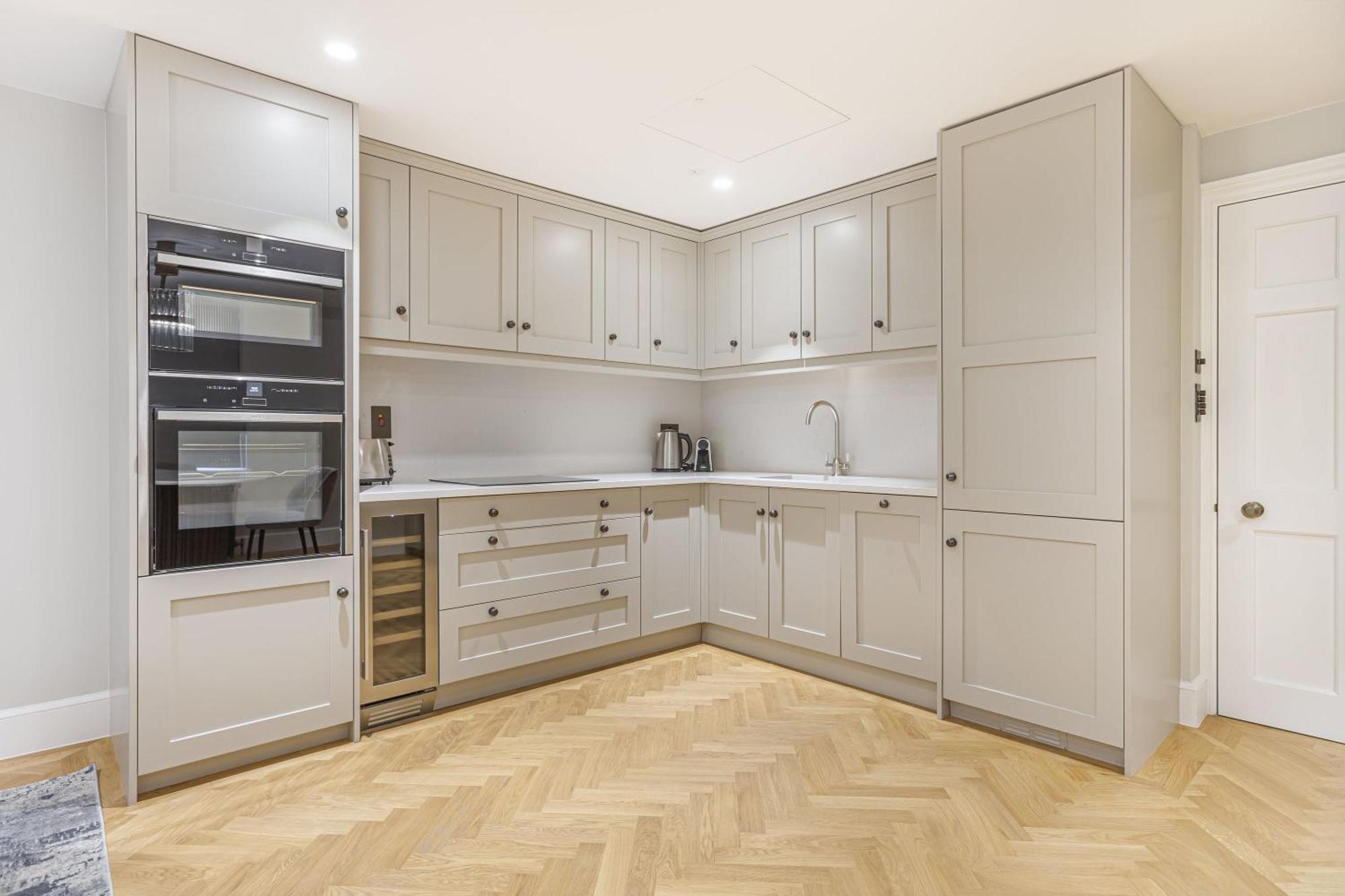 Wimpole Street - 3 Bedroom Apartment