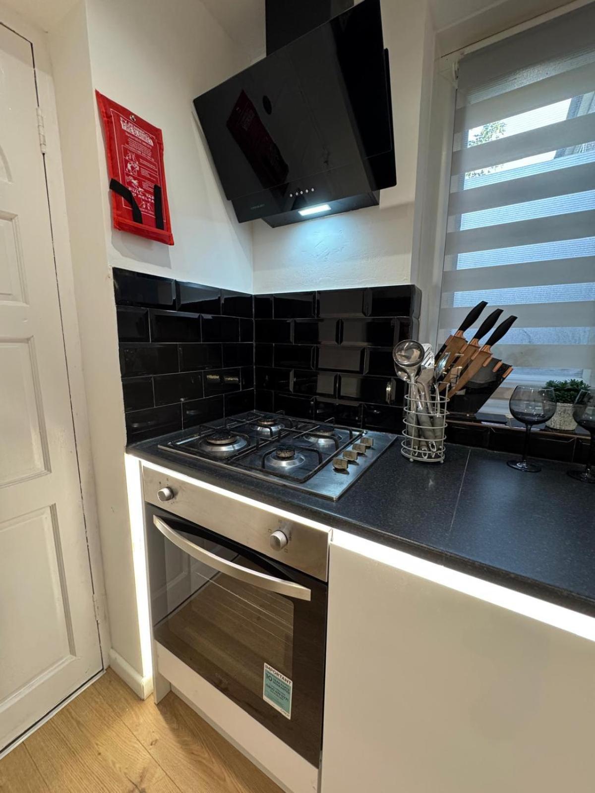 2 Bed Flat - Tottenham Hotspur Stadium Apartment *