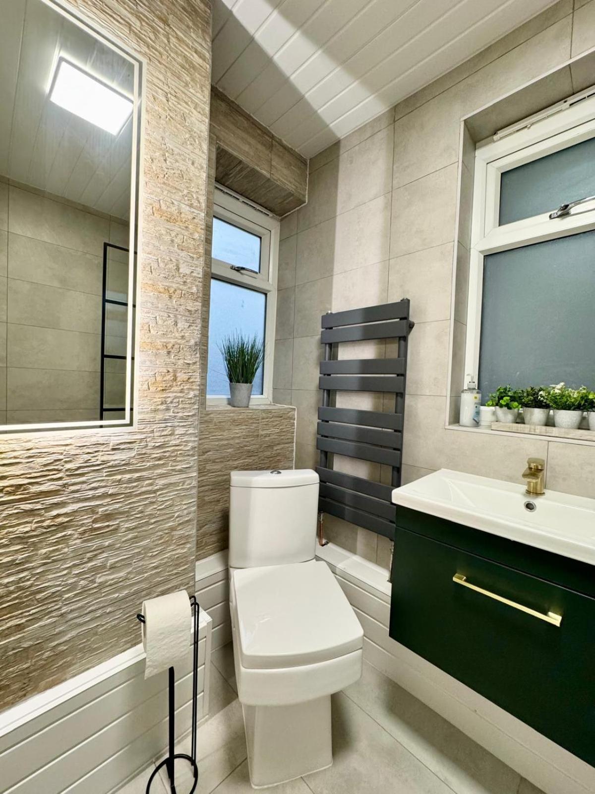Apartment 2 Bed Flat - Tottenham Hotspur Stadium