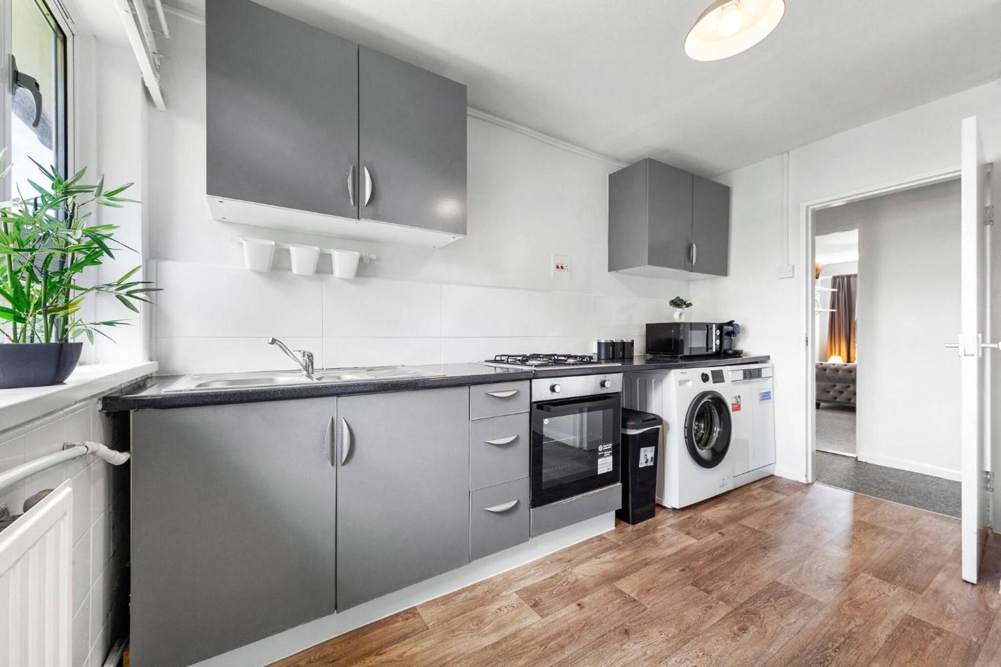 Trinity - 4 * London