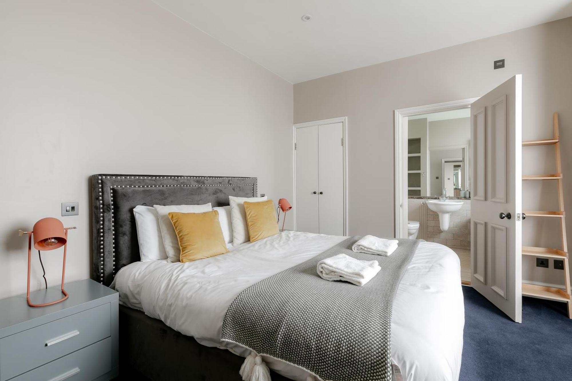 Apartment Luxurious 2bed 2bath By Hyde Park