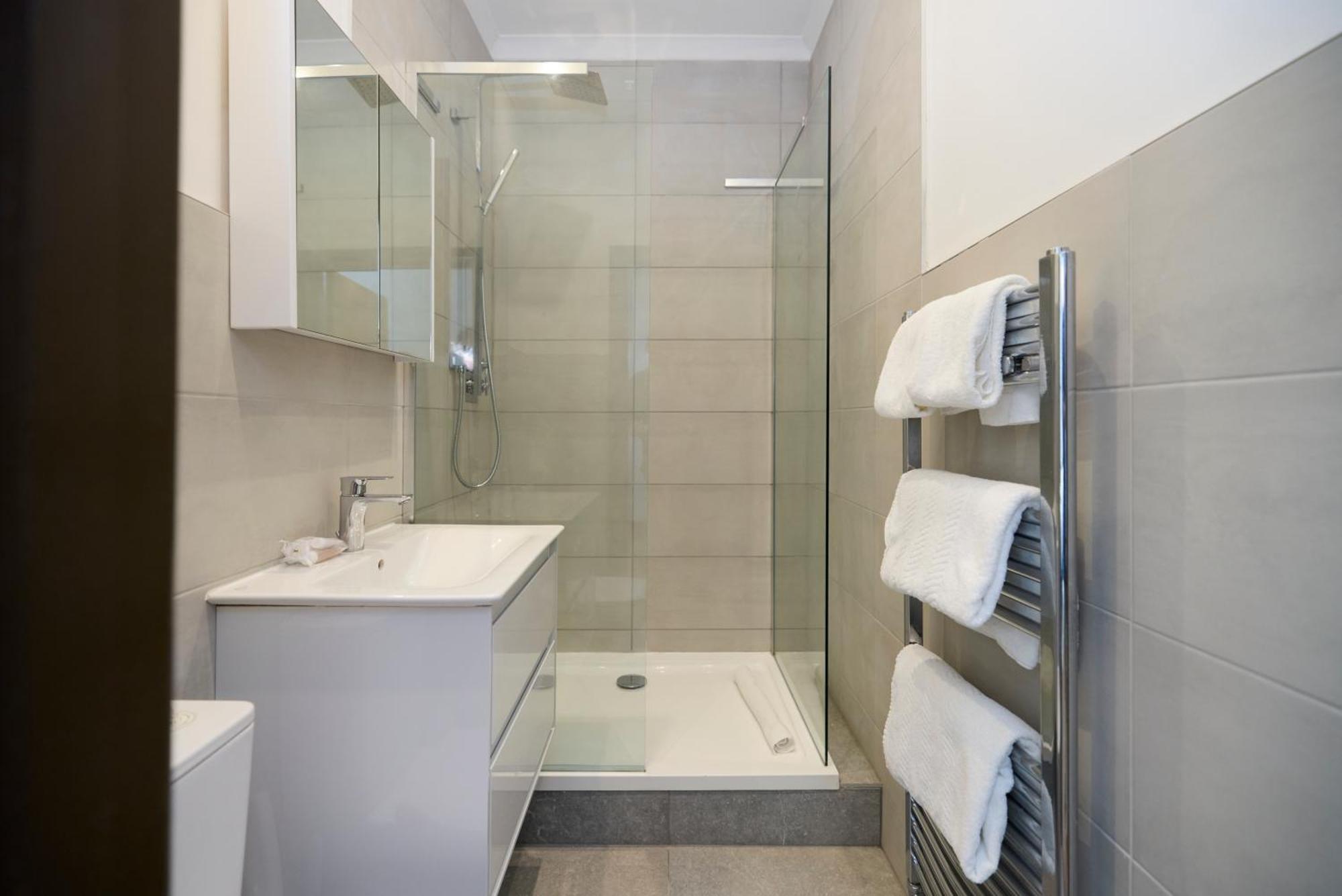 The Hampstead Hideaway Apartment *