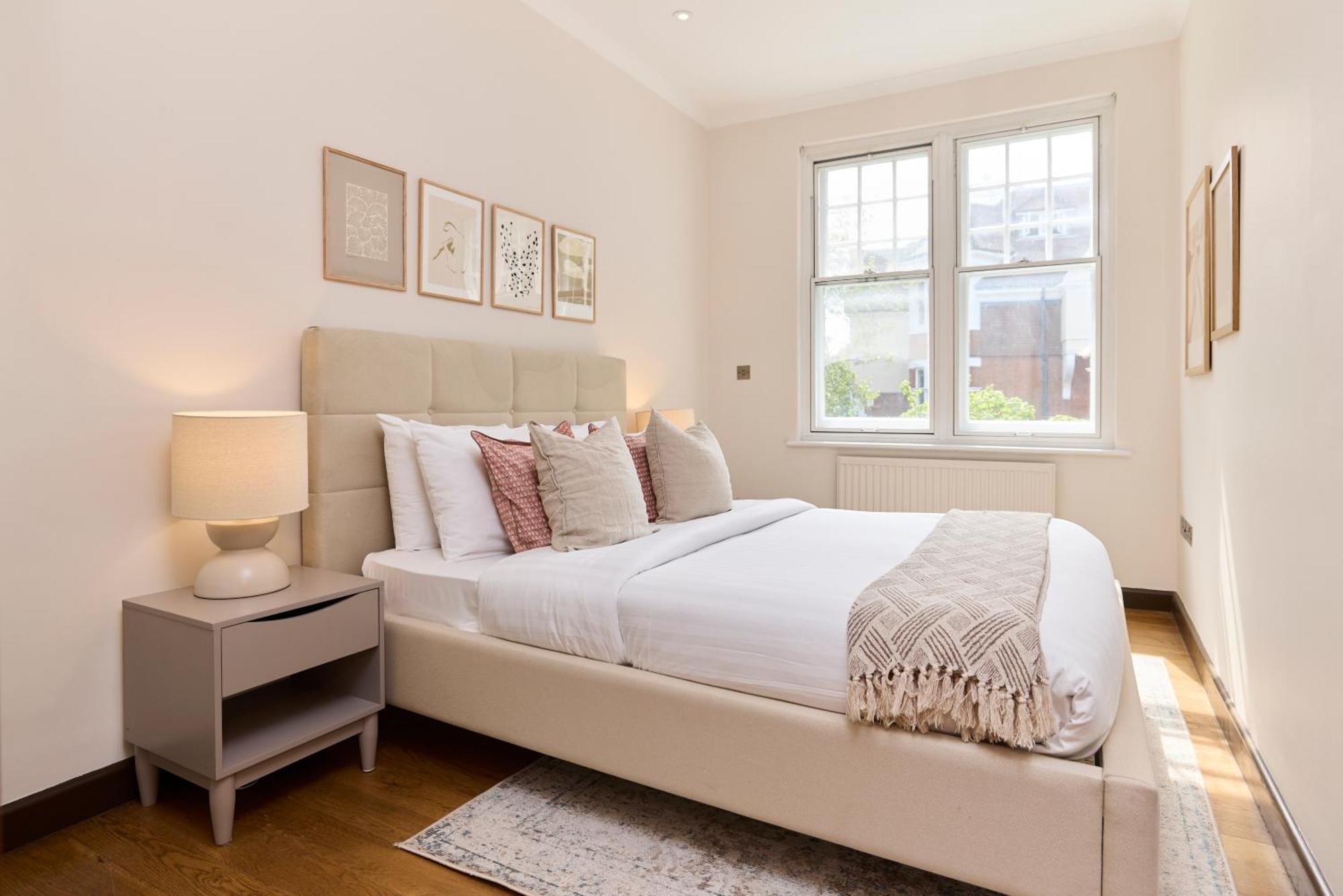 The Hampstead Hideaway *