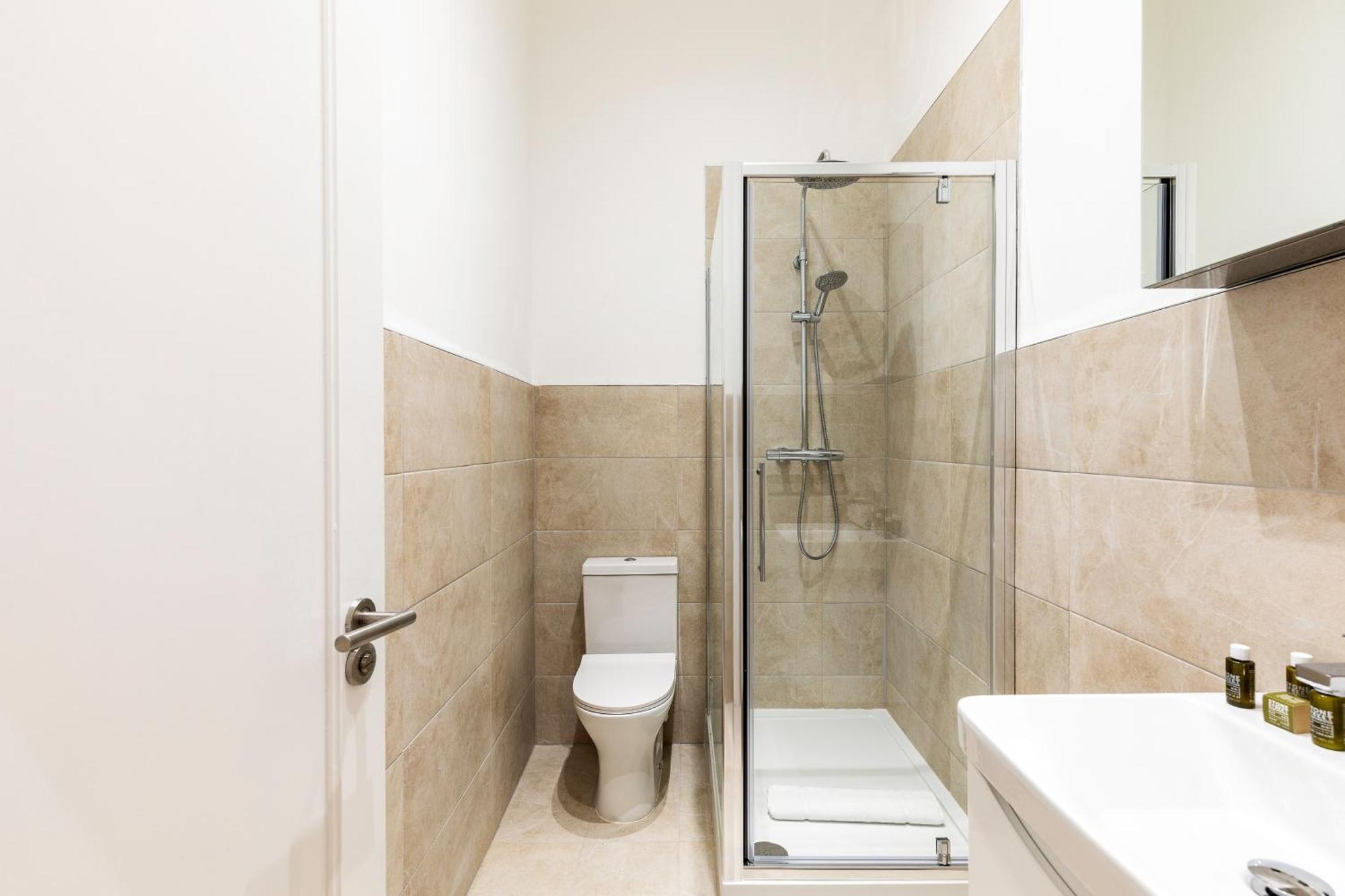 Apartment Paddington I - 1-bed Flat With Sofa Bed *