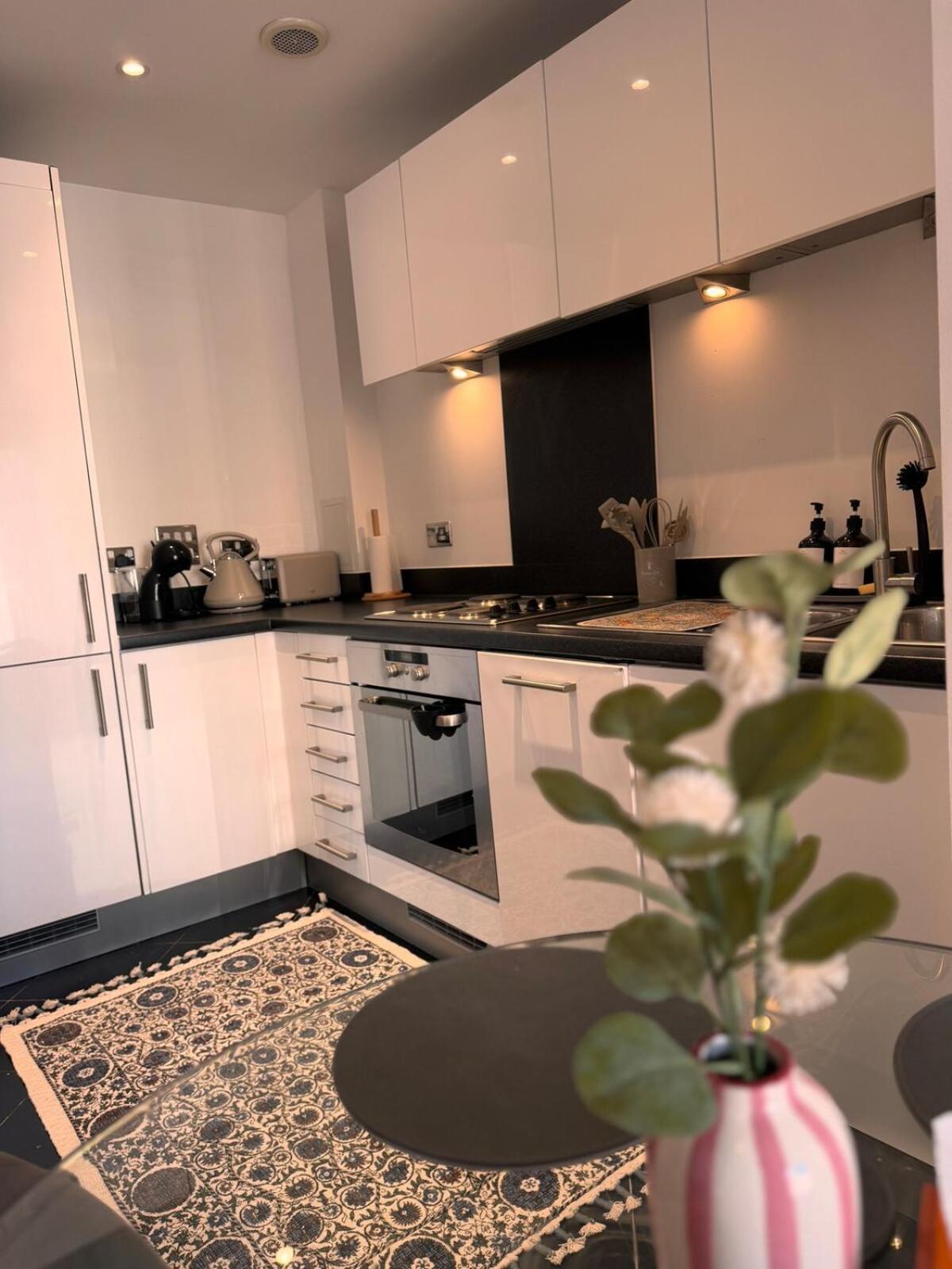 Apartment Family Battersea With Balcony In *