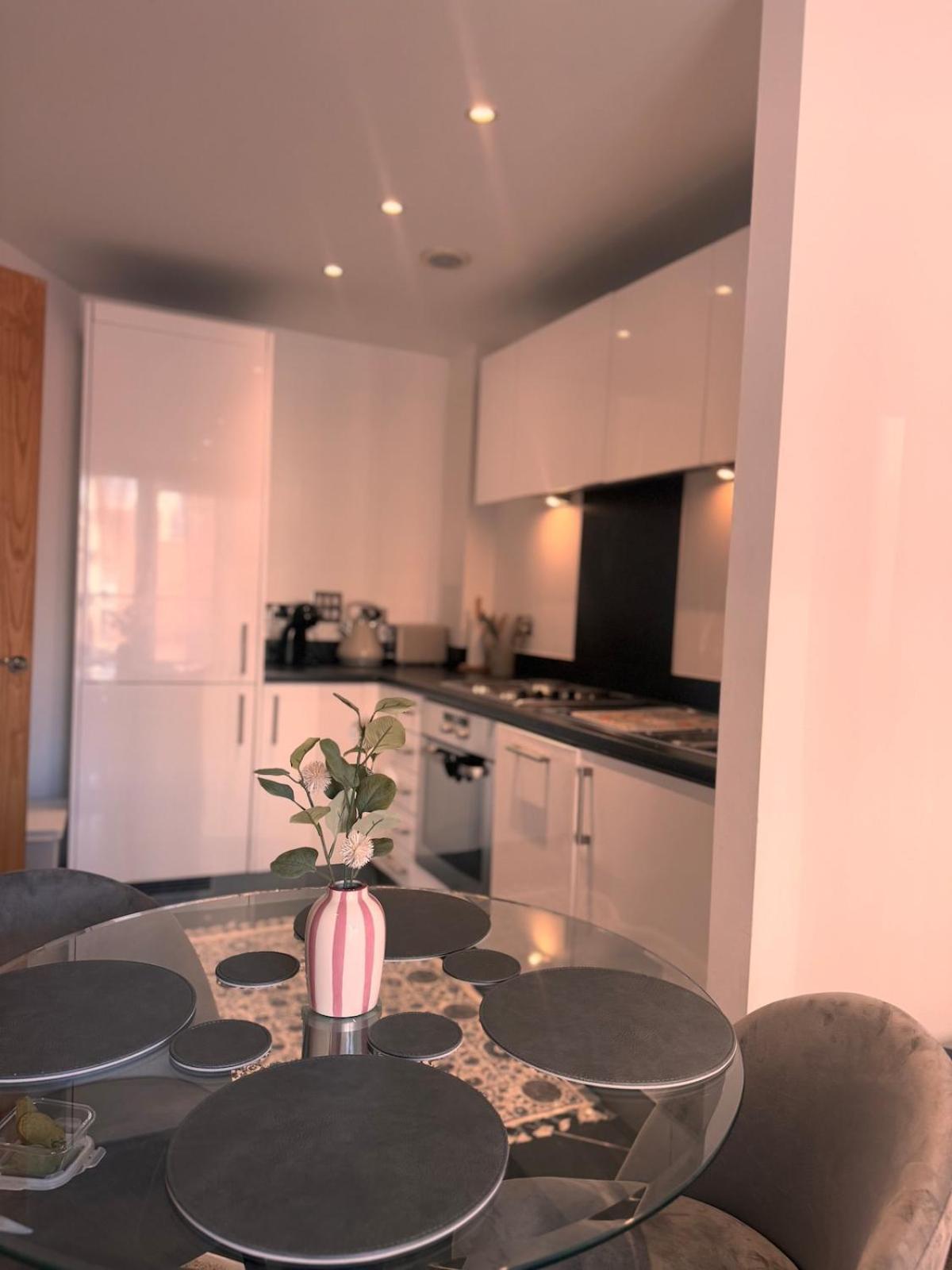Family Battersea With Balcony In * London