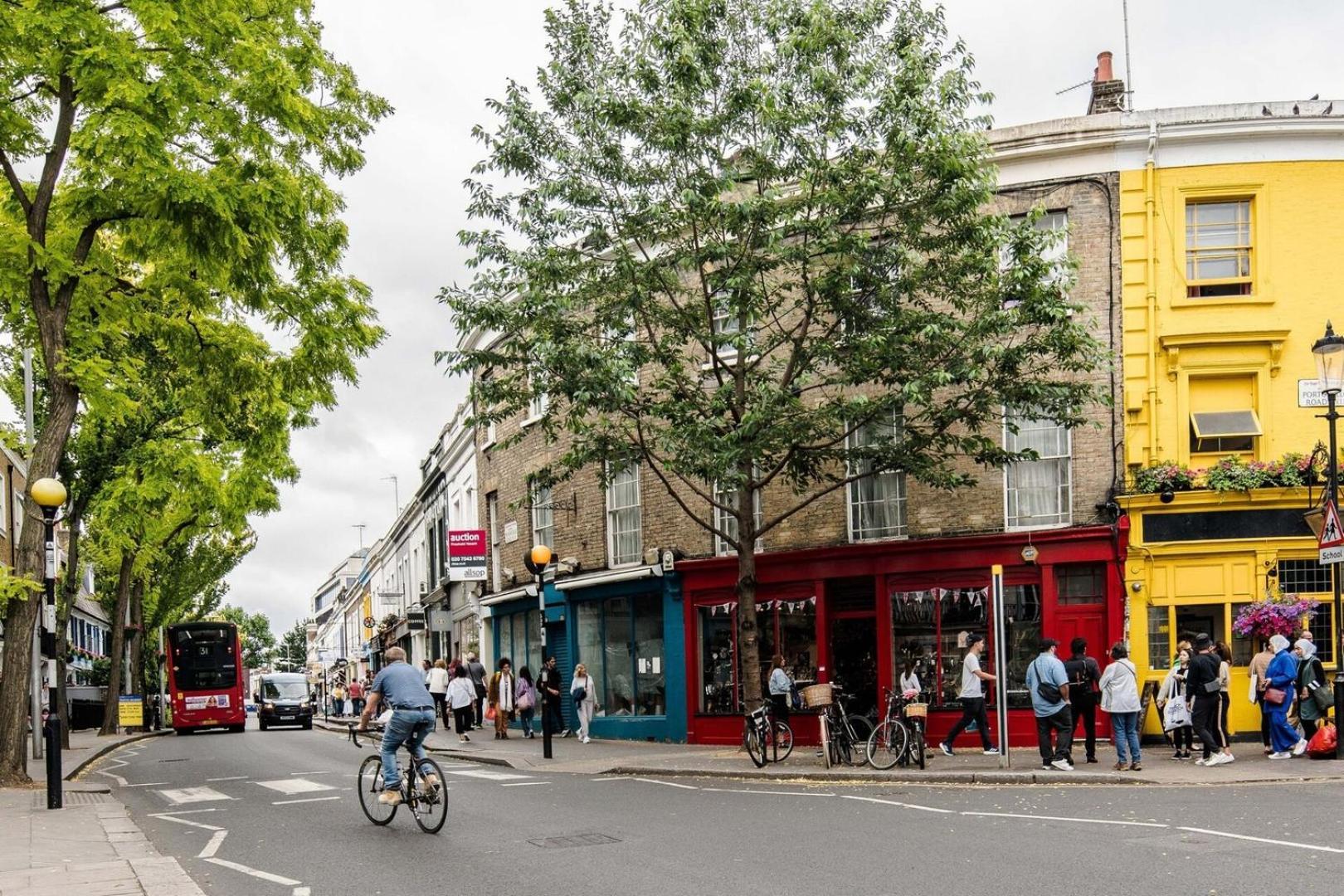 Apartment Stylish 2 Bedroom / 2 Bath In Notting Hill *